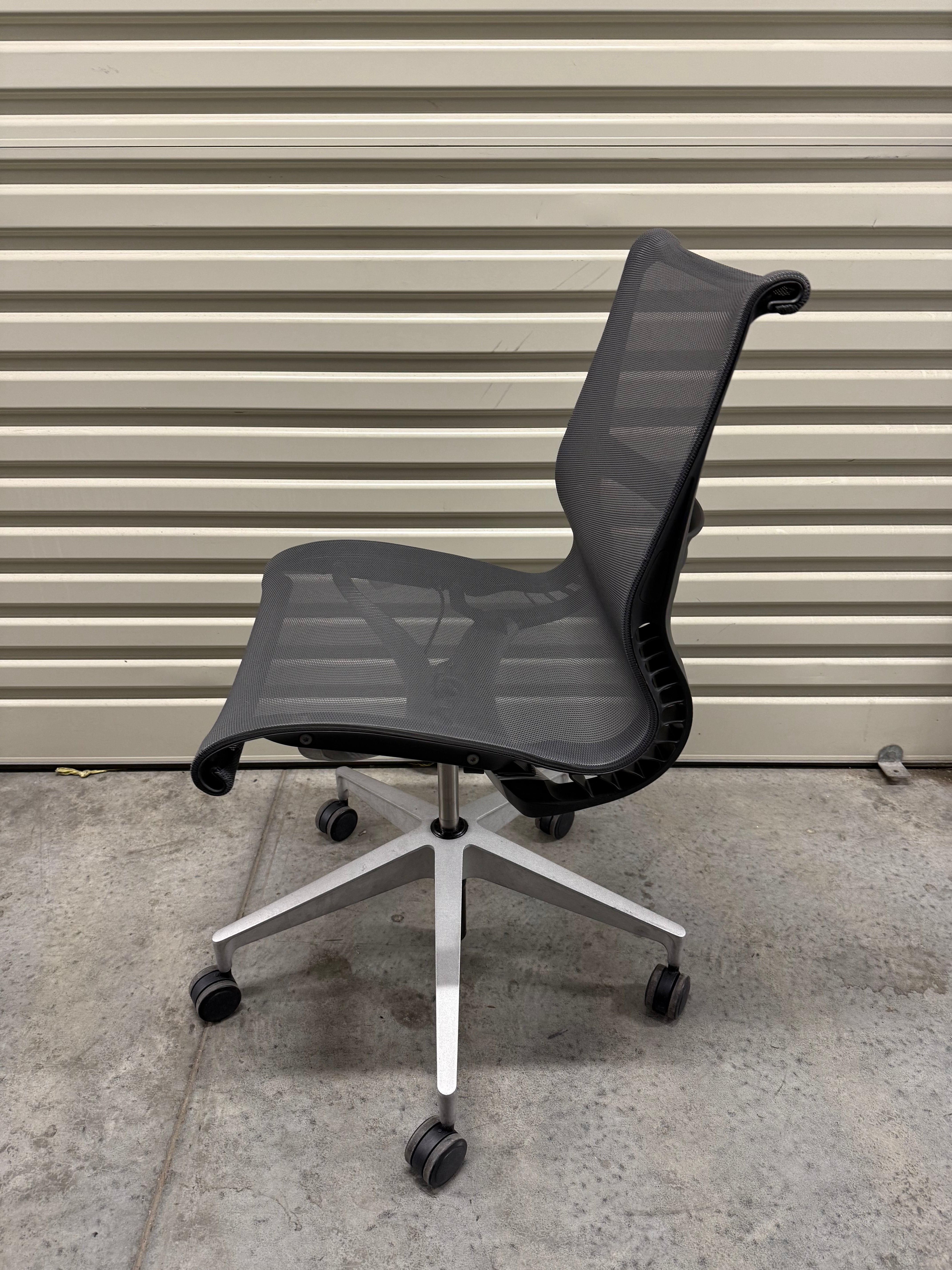 Herman Miller Setu Chair – Armless / Graphite Grey