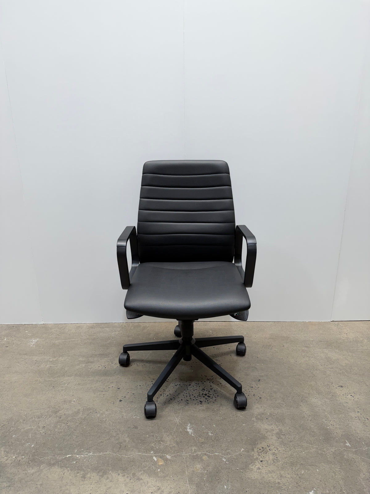 Marc Boardroom Chair – by Krost | Medium Back