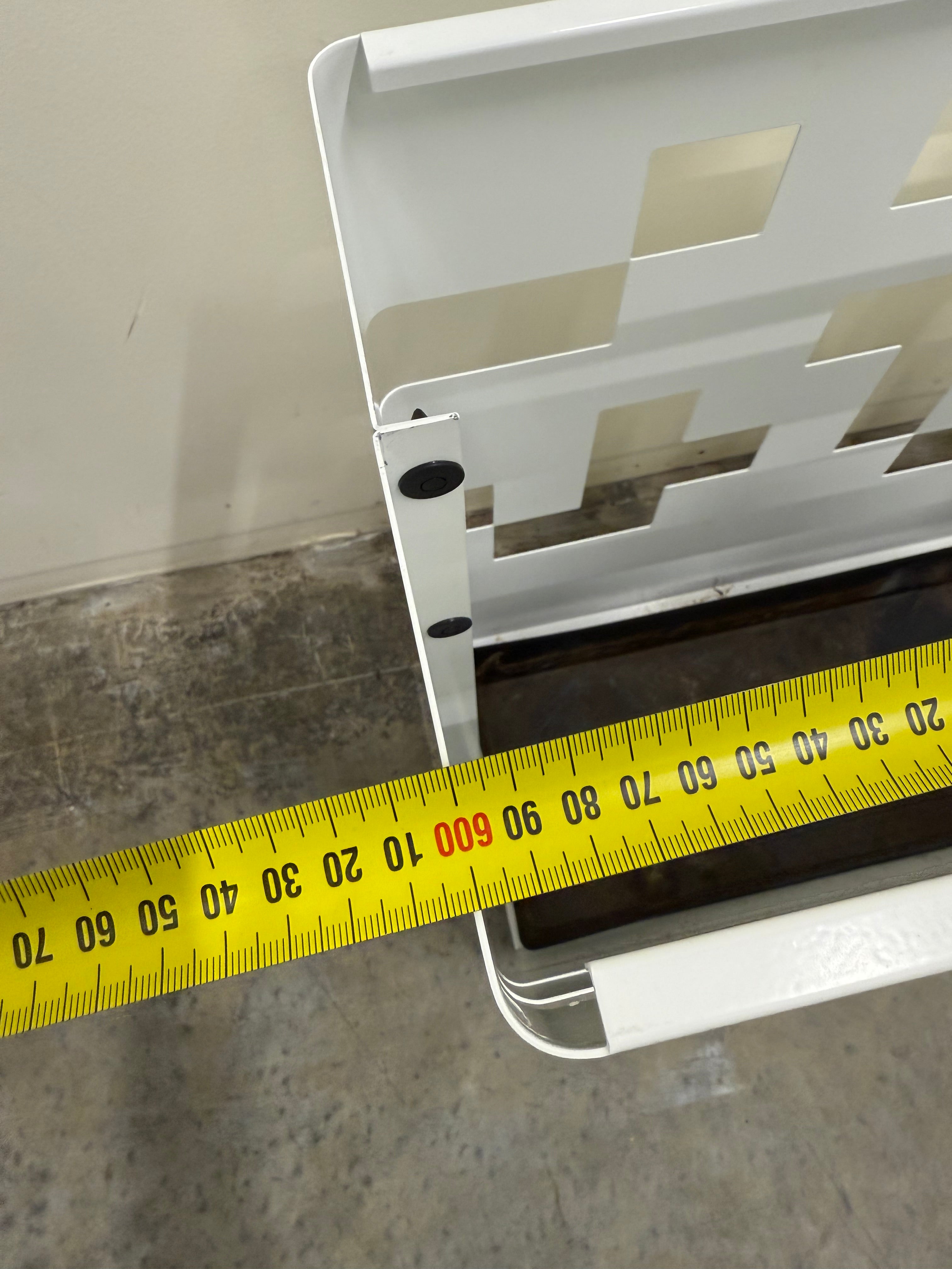 Tait Planter Box Garden Wall – Vertical Planter (Blue and White)