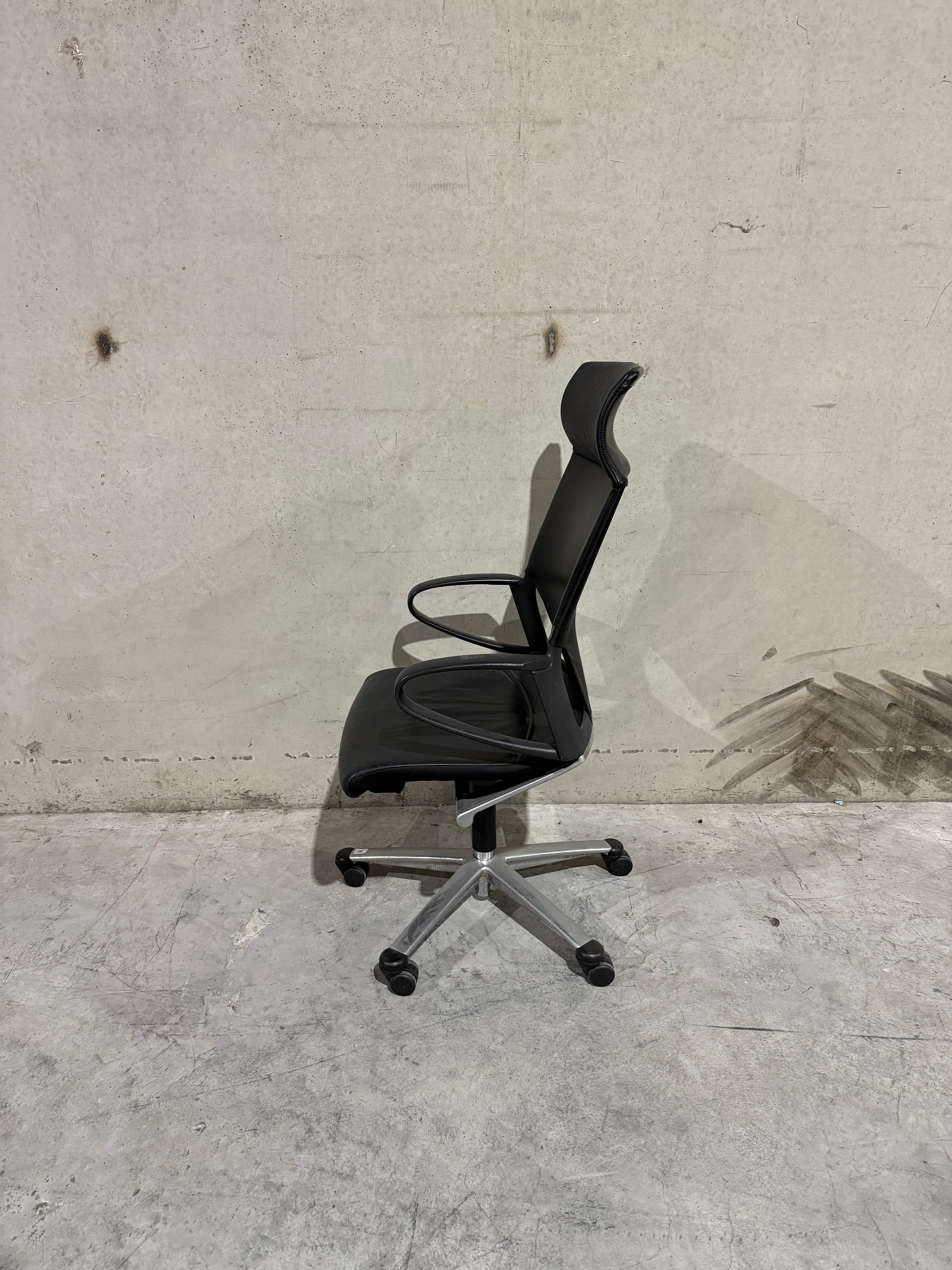 Wilkhahn Modus Executive Chair High Back - Black Leather