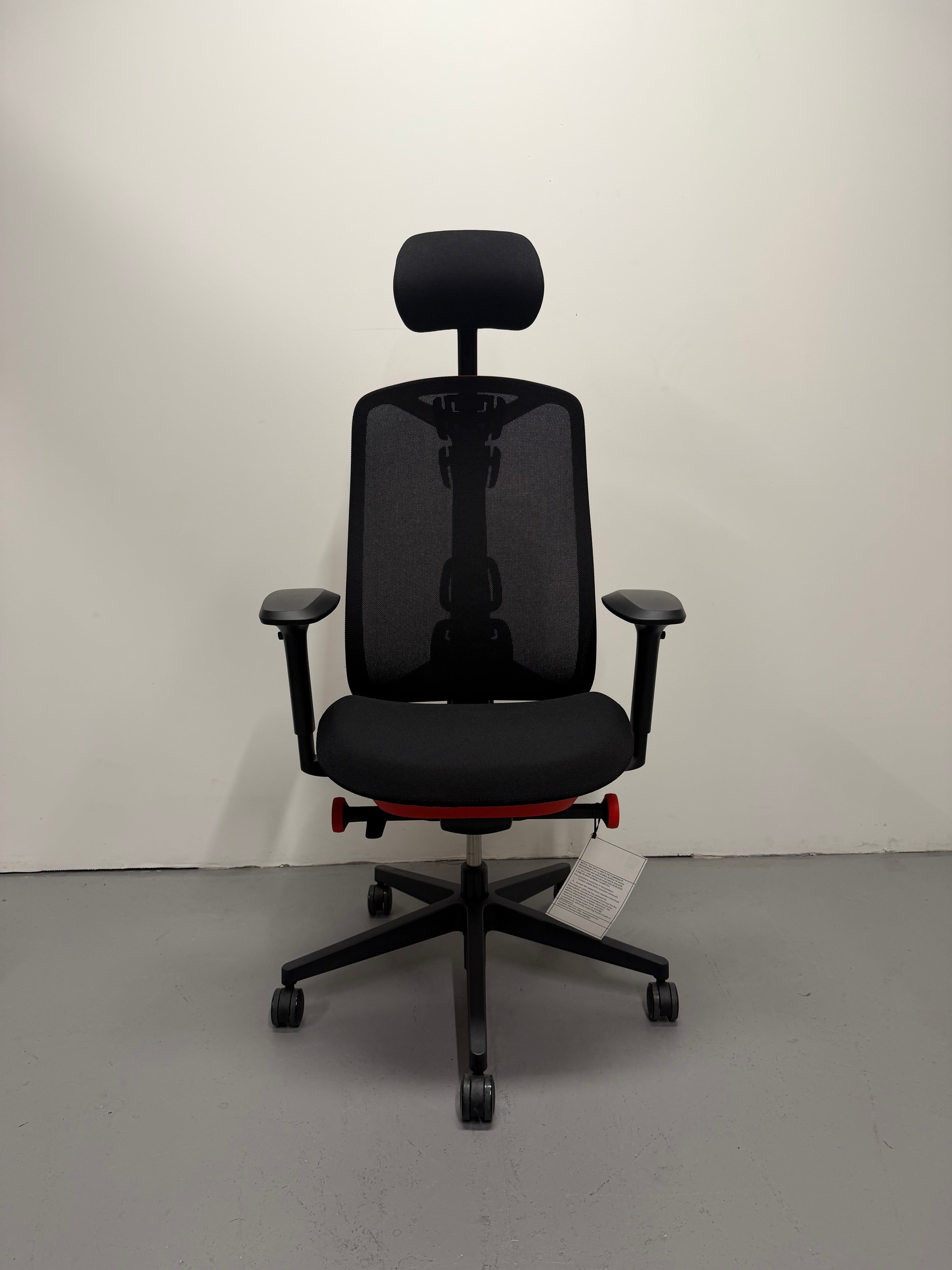 Herman Miller x Logitech G Vantum Gaming Chair 2.0 | Ex-Showroom