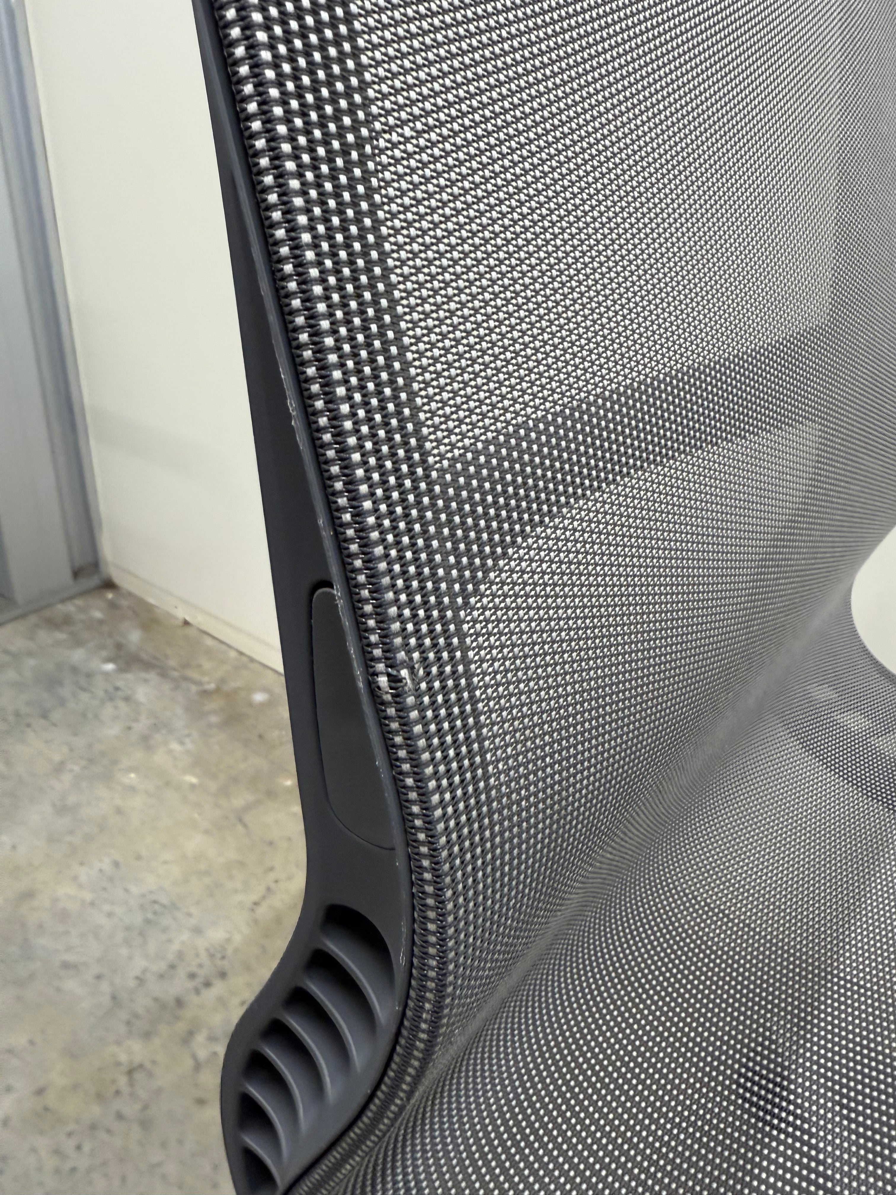 Herman Miller Setu Chair – Armless / Grey