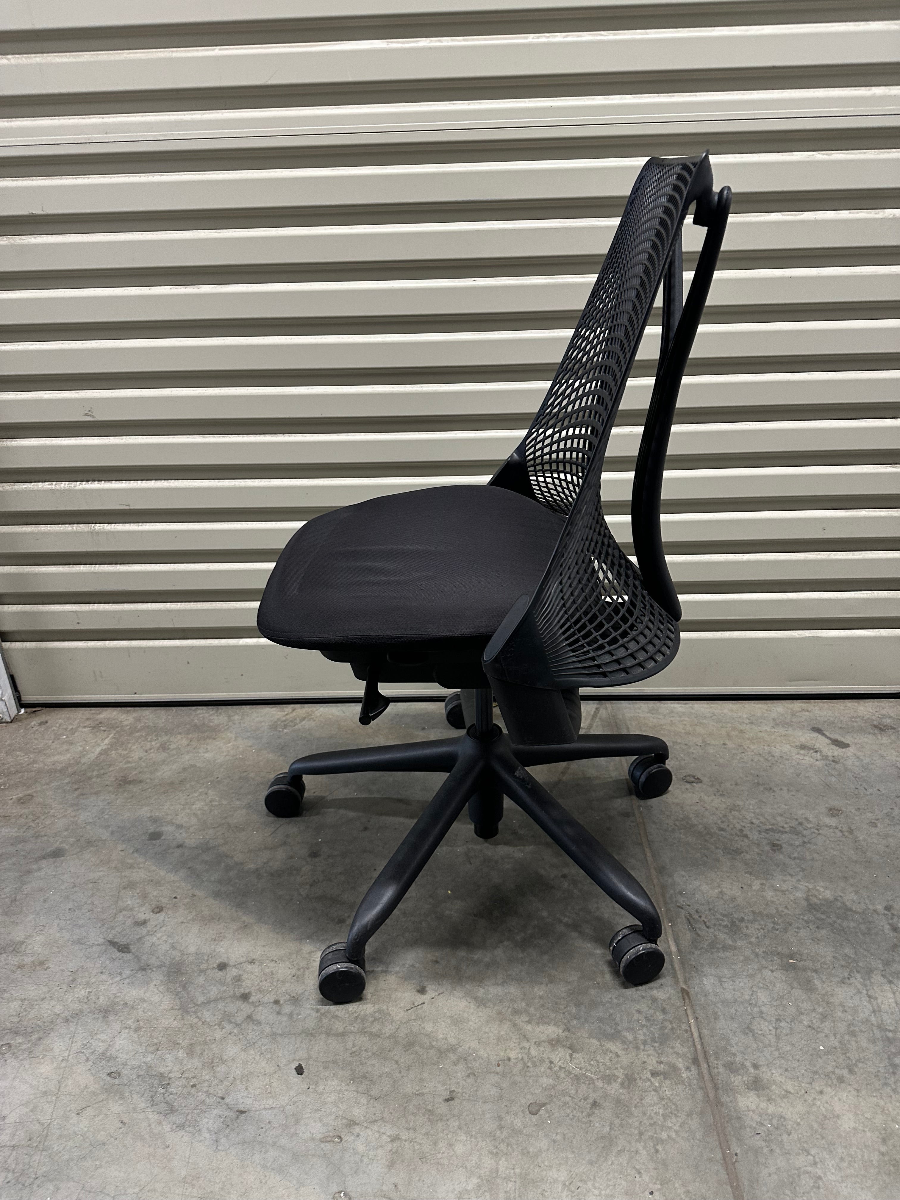 Herman Miller Sayl Chair – No Armrest - Black
