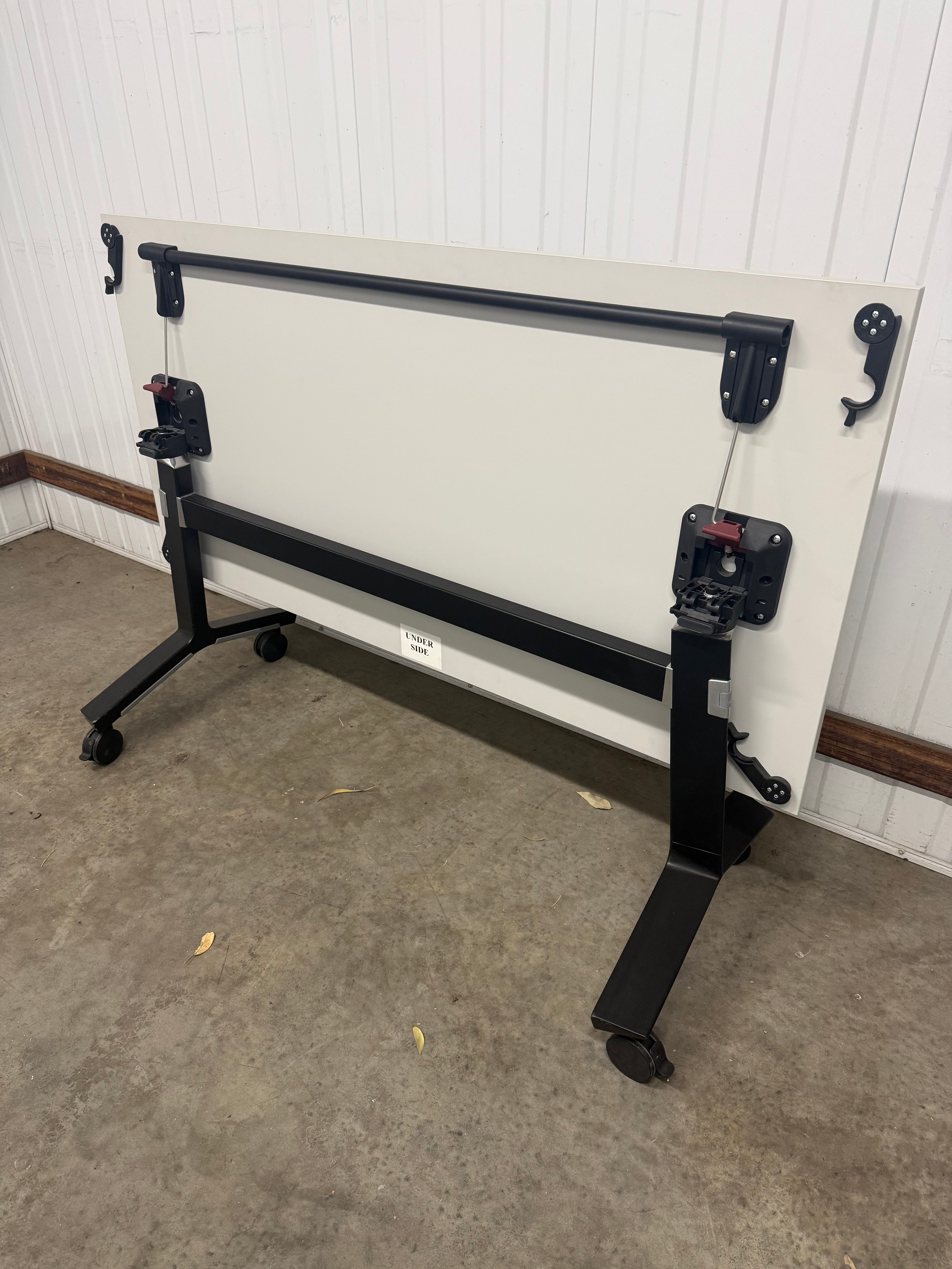 Thinking Works Blade Flip Folding Table - White Top with Black Frame