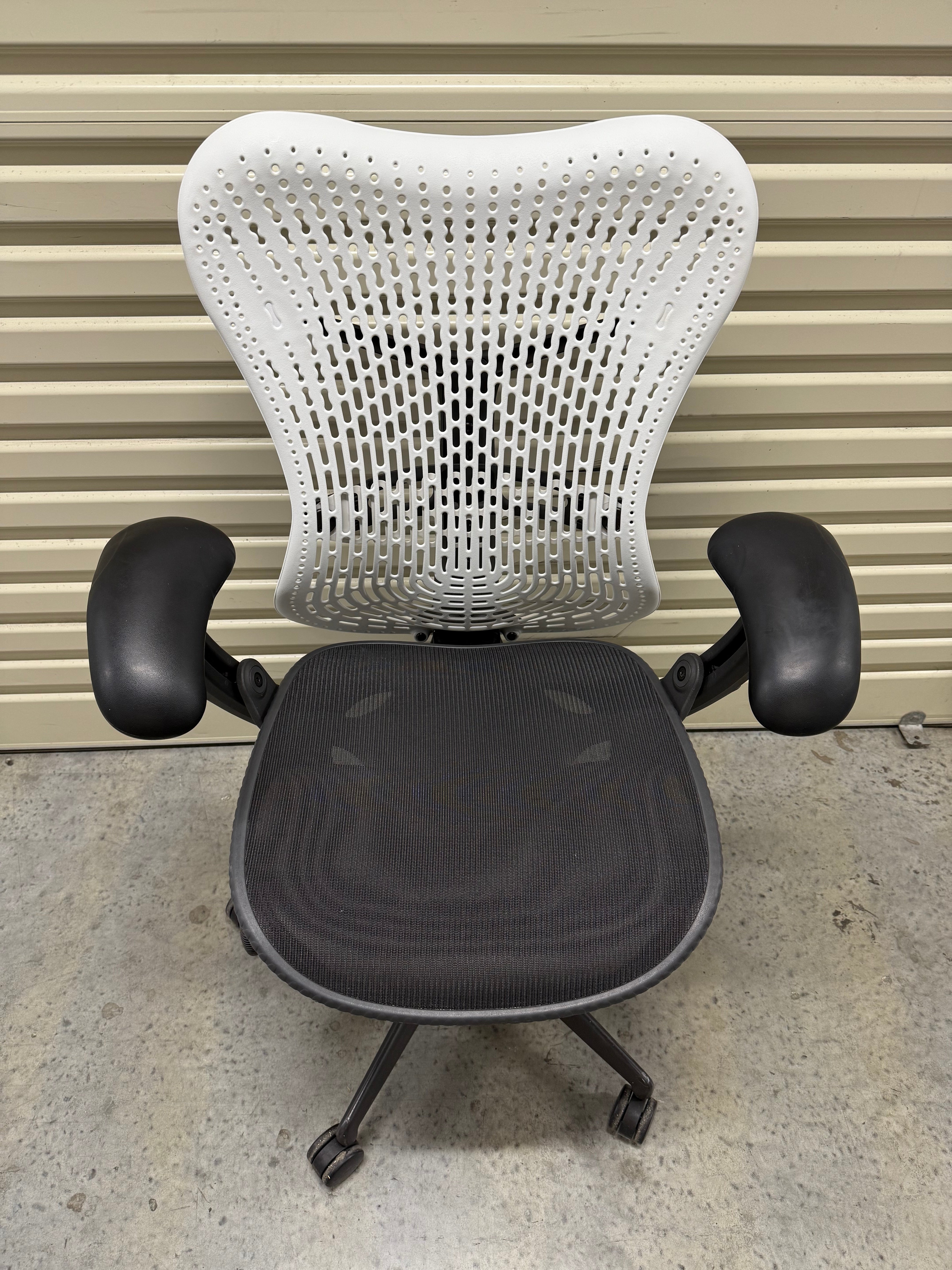 Herman Miller Mirra Chair - Armrest – Custom Build (New Alpine White Back, Grey Seat)