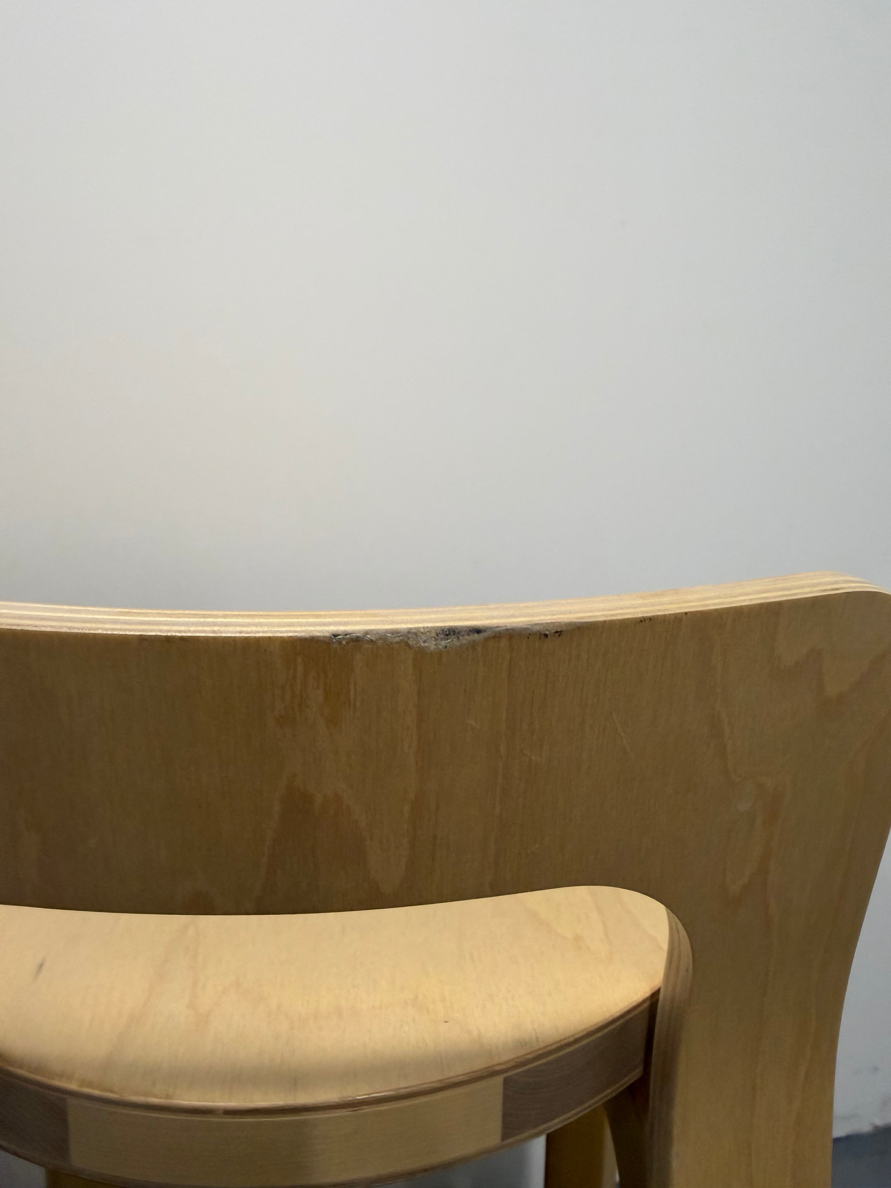 Artek Low Bar Stool K65 by Alvar Aalto – Natural Birch