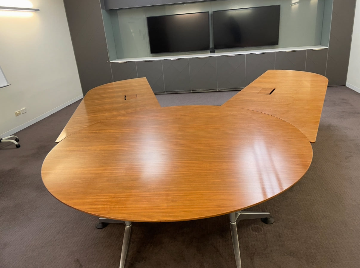 Wilkhahn Scissor conference Room Table - Logon 620 Table System