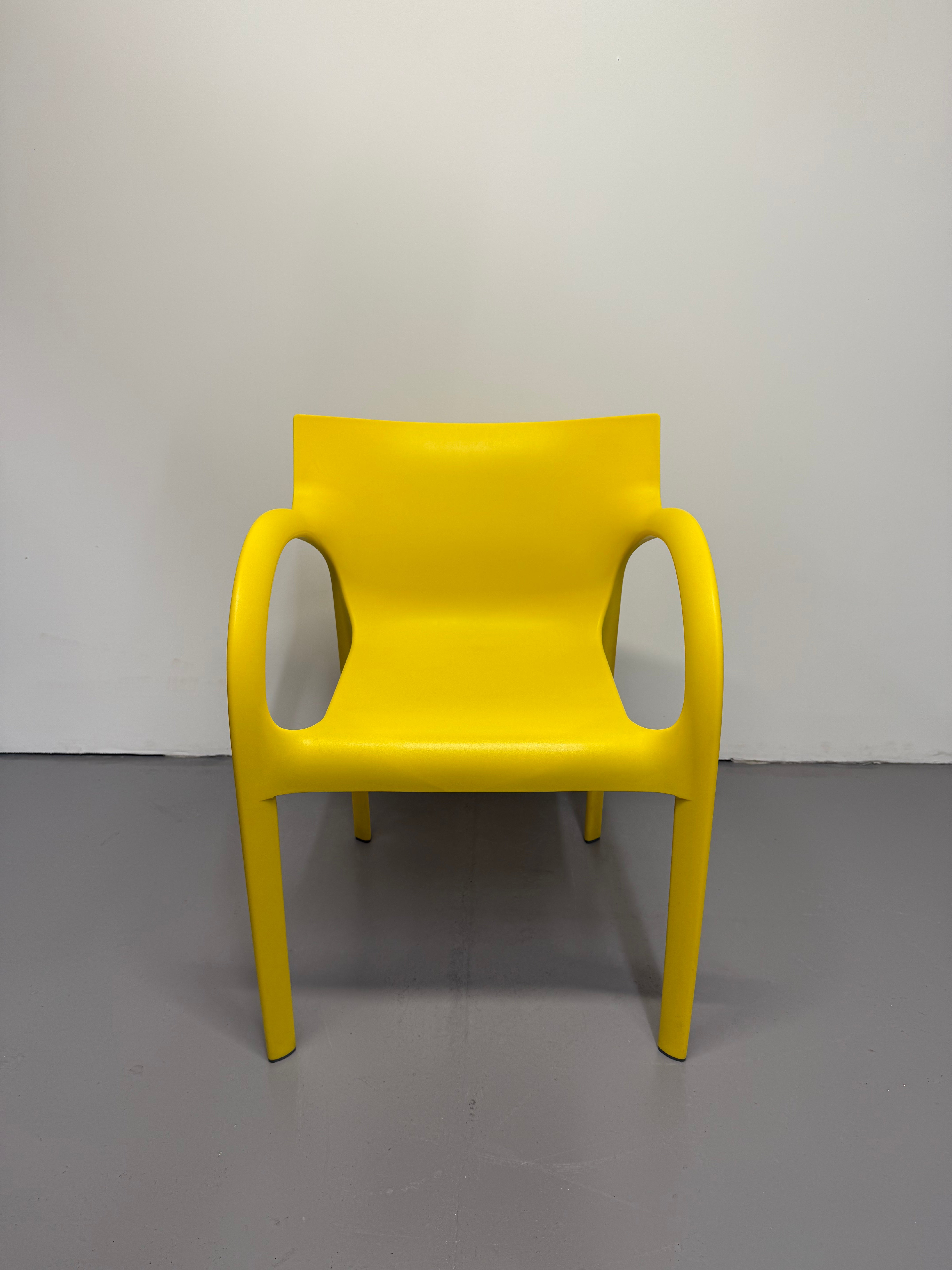 Segis Poppy Star Outdoor Chair – Yellow (4-Leg Base)