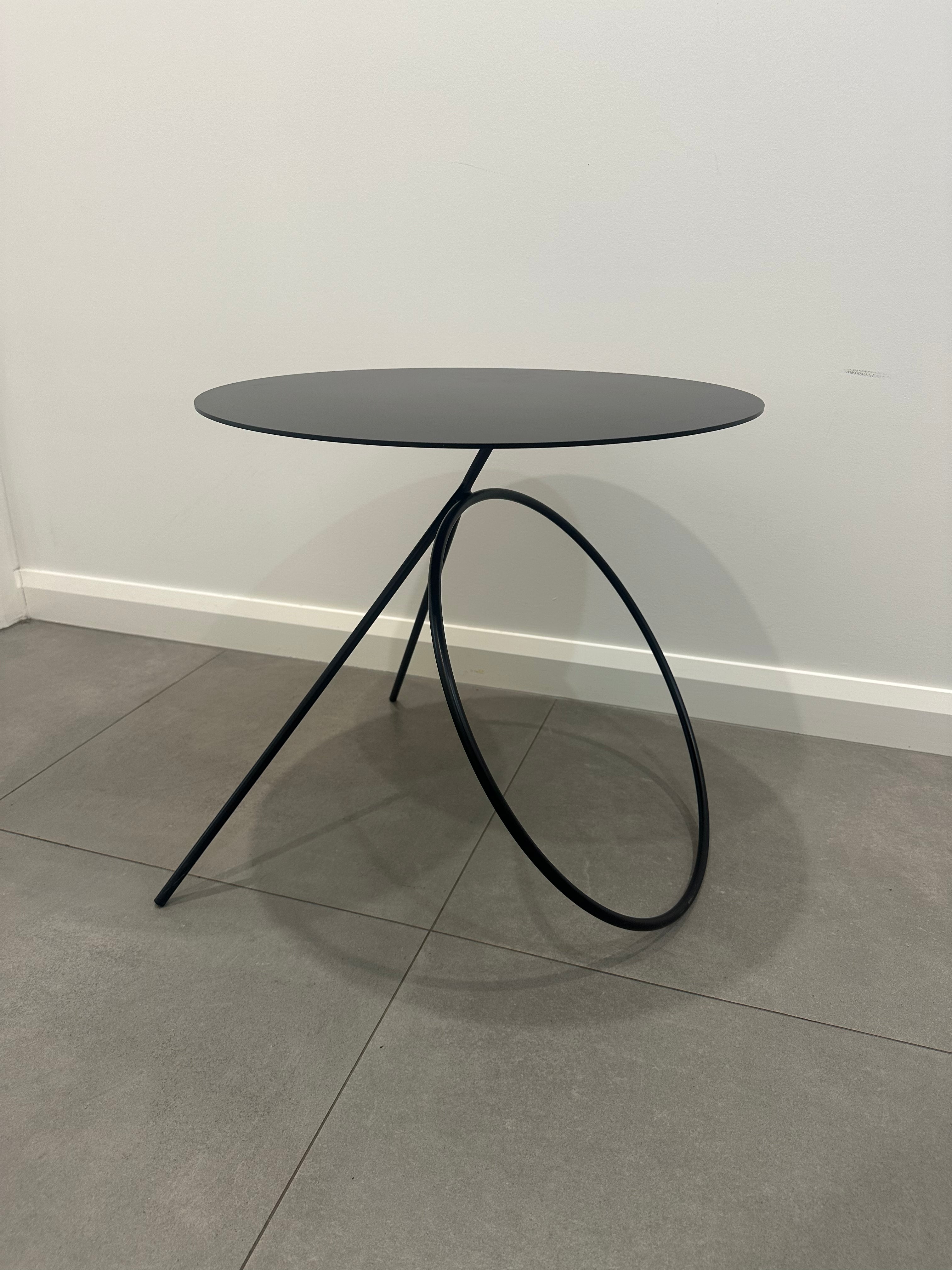 Bamba Sculpture Table, Black by Pedro Paulo - Venzon for Viccarbe