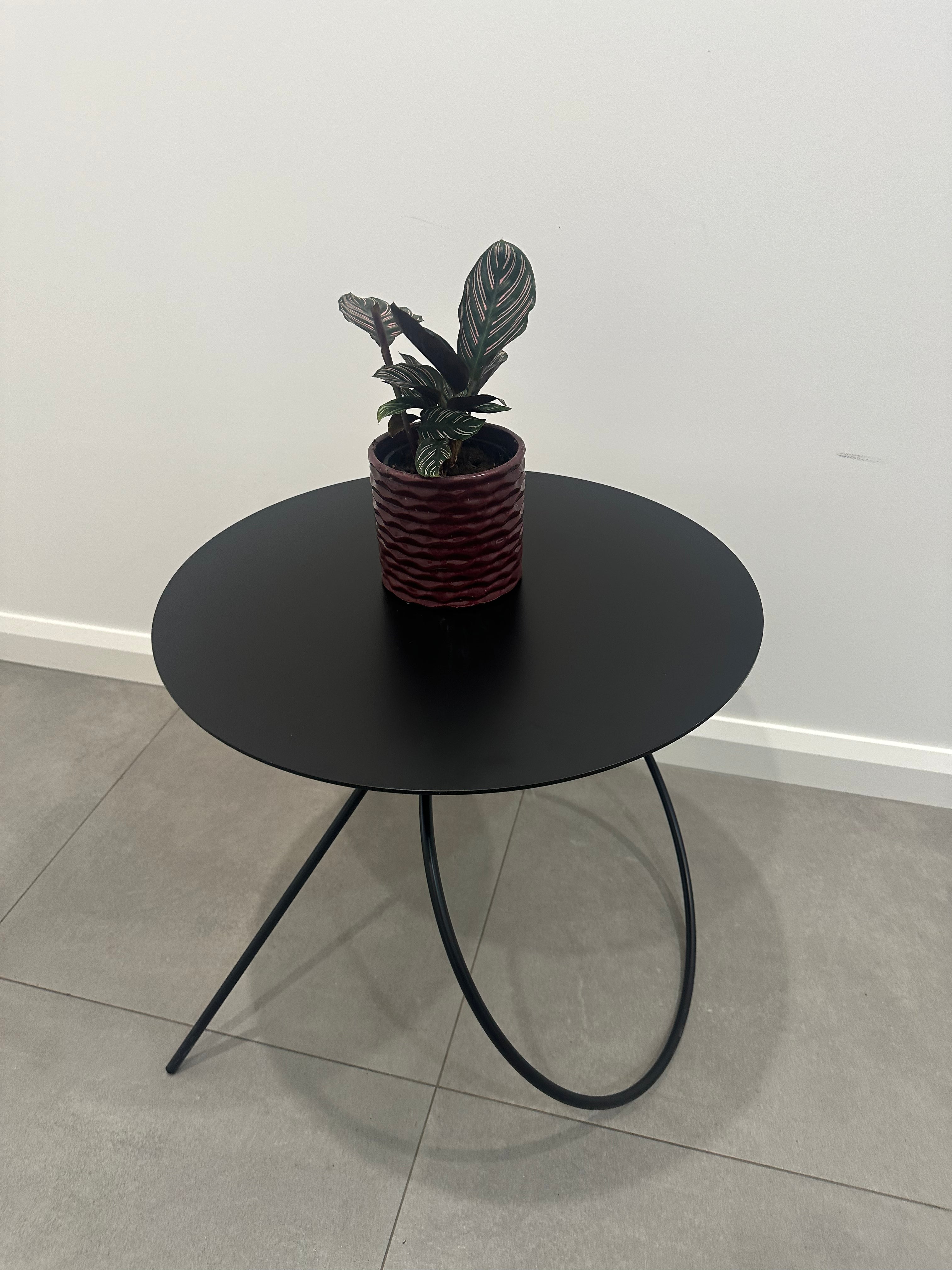 Bamba Sculpture Table, Black by Pedro Paulo - Venzon for Viccarbe