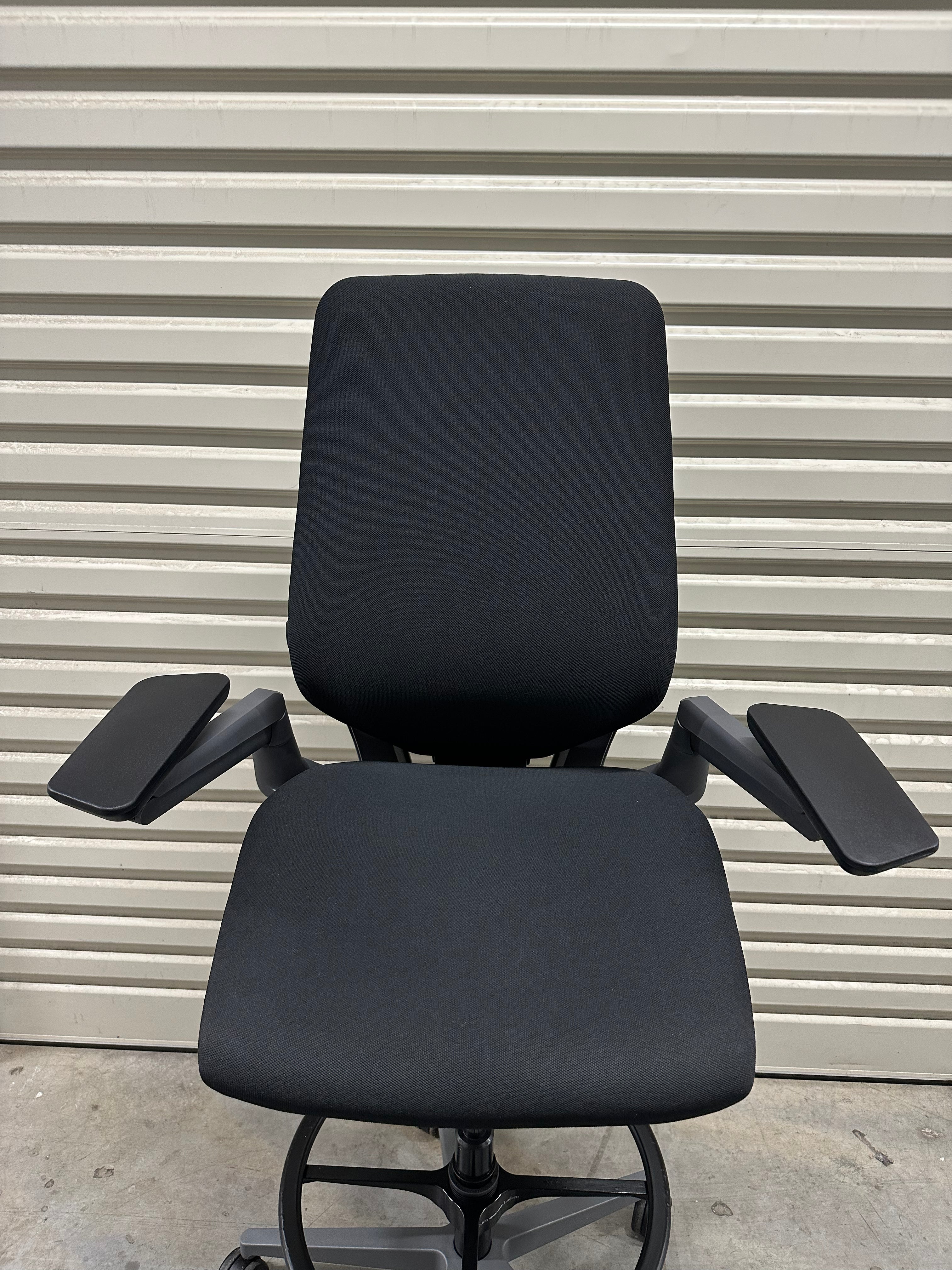 Steelcase Gesture Drafting Chair – Ergonomic Design with Adjustable Foot Ring