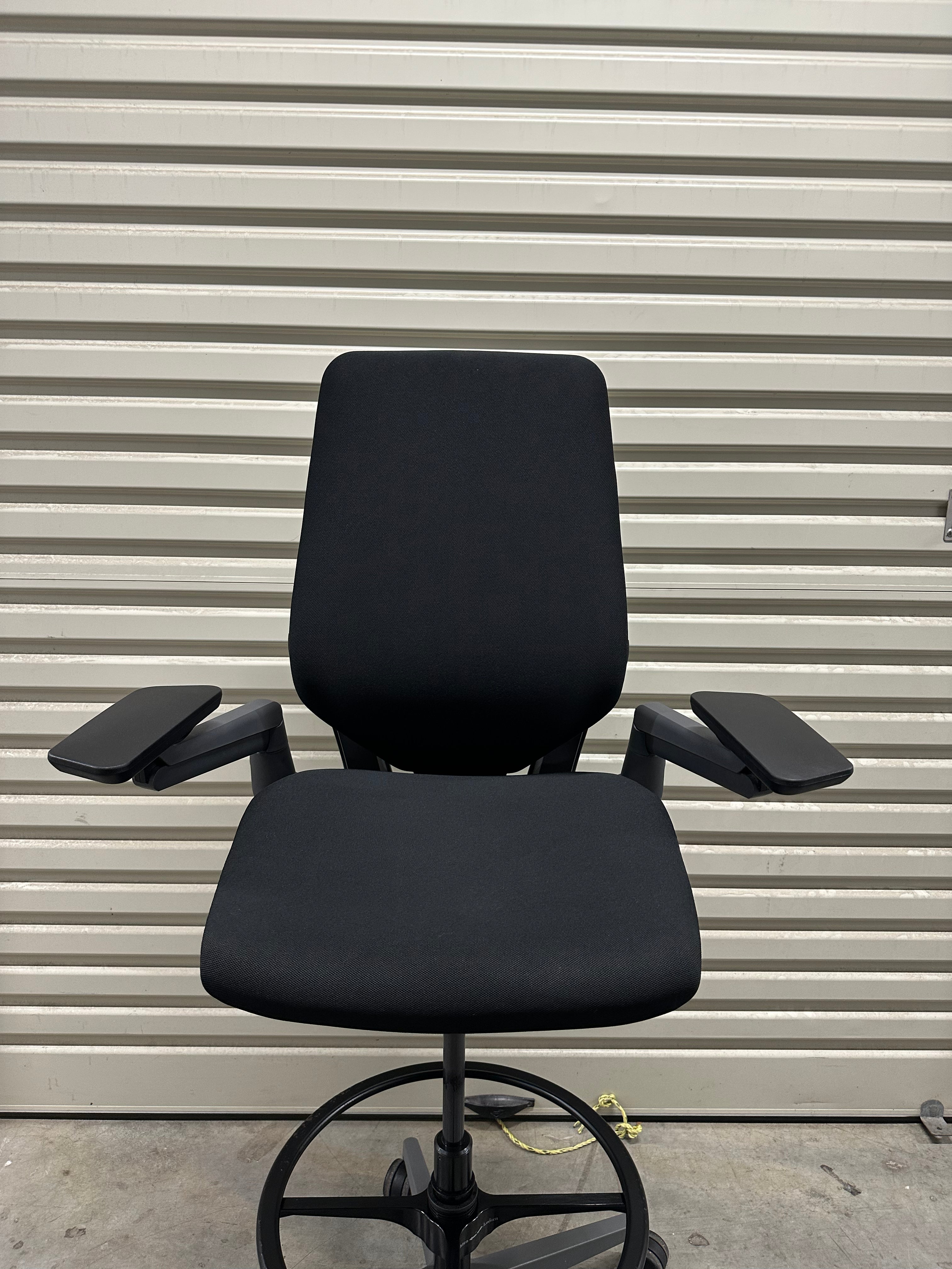Steelcase Gesture Drafting Chair – Ergonomic Design with Adjustable Foot Ring