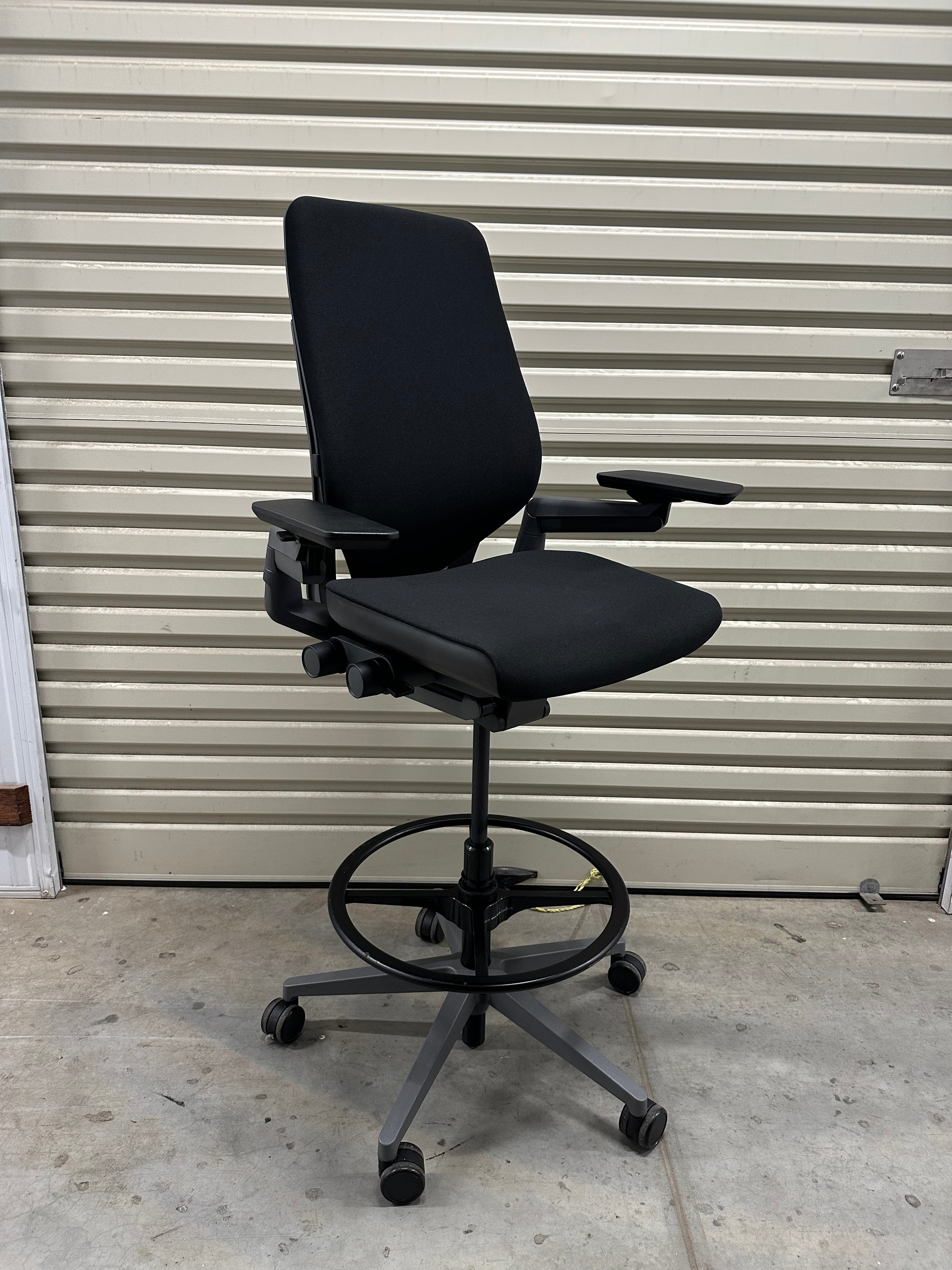 Steelcase Gesture Drafting Chair – Ergonomic Design with Adjustable Foot Ring