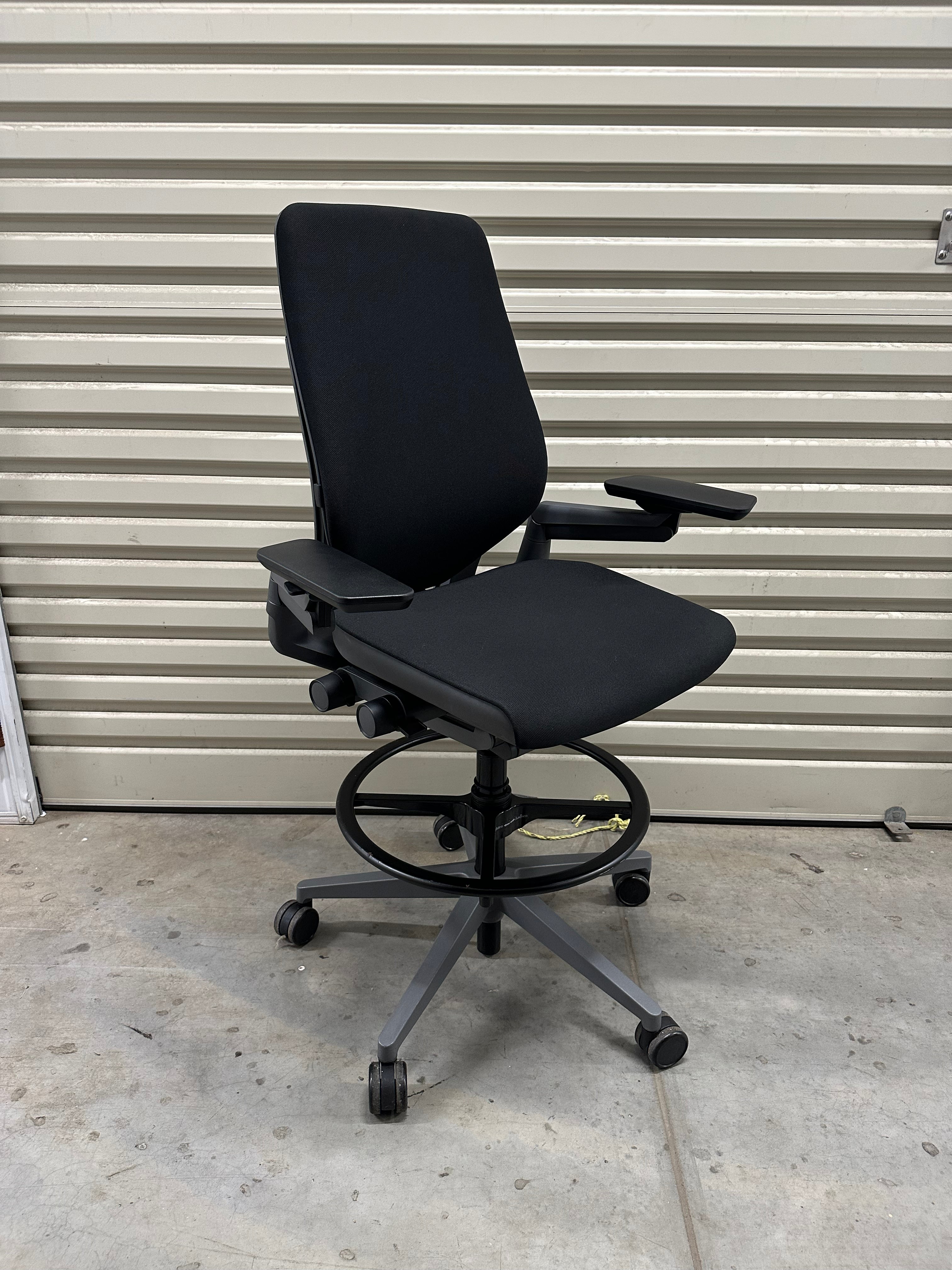 Steelcase Gesture Drafting Chair – Ergonomic Design with Adjustable Foot Ring