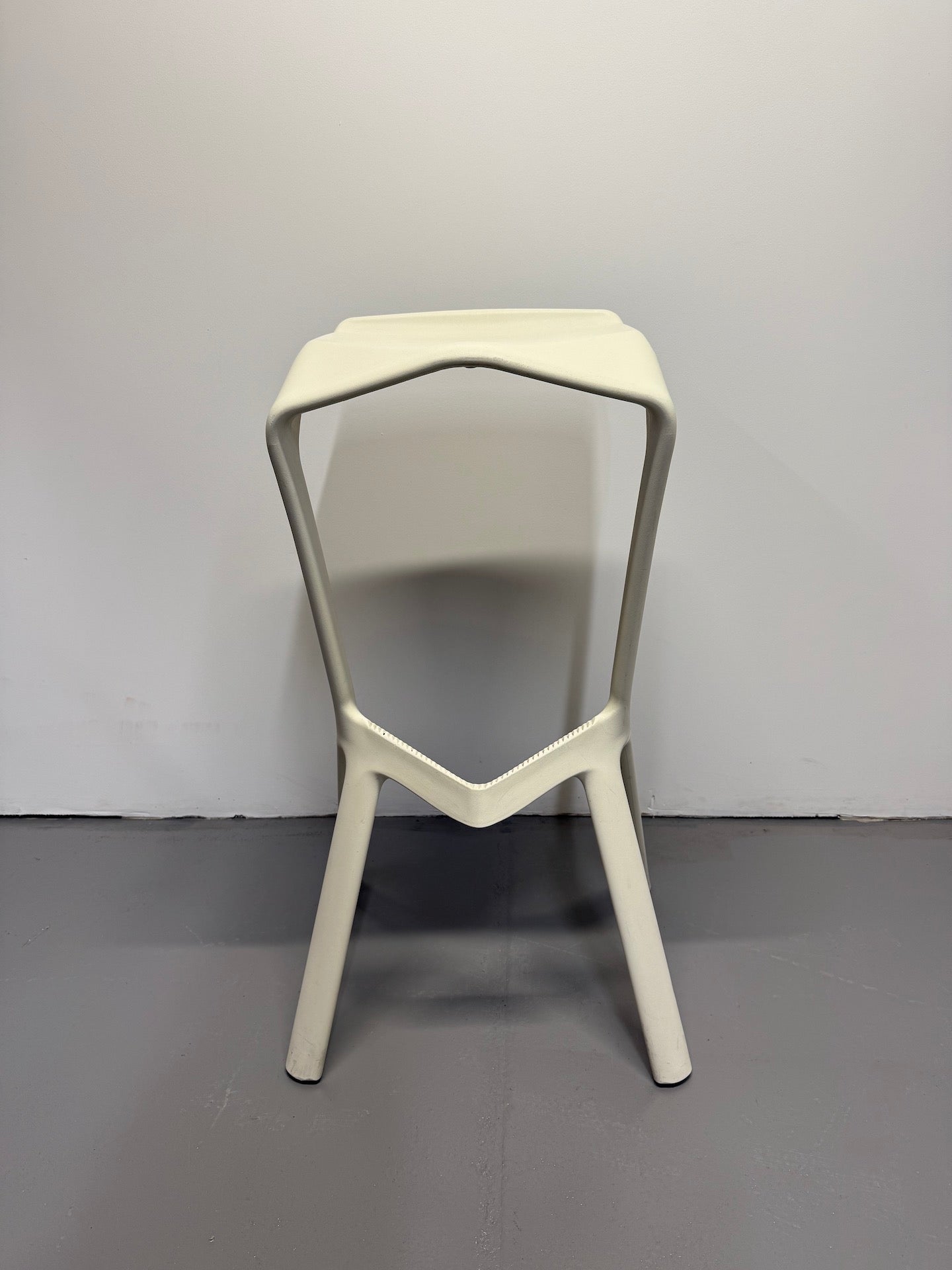Plank Miura Bar Stool by Konstantin Grcic - White