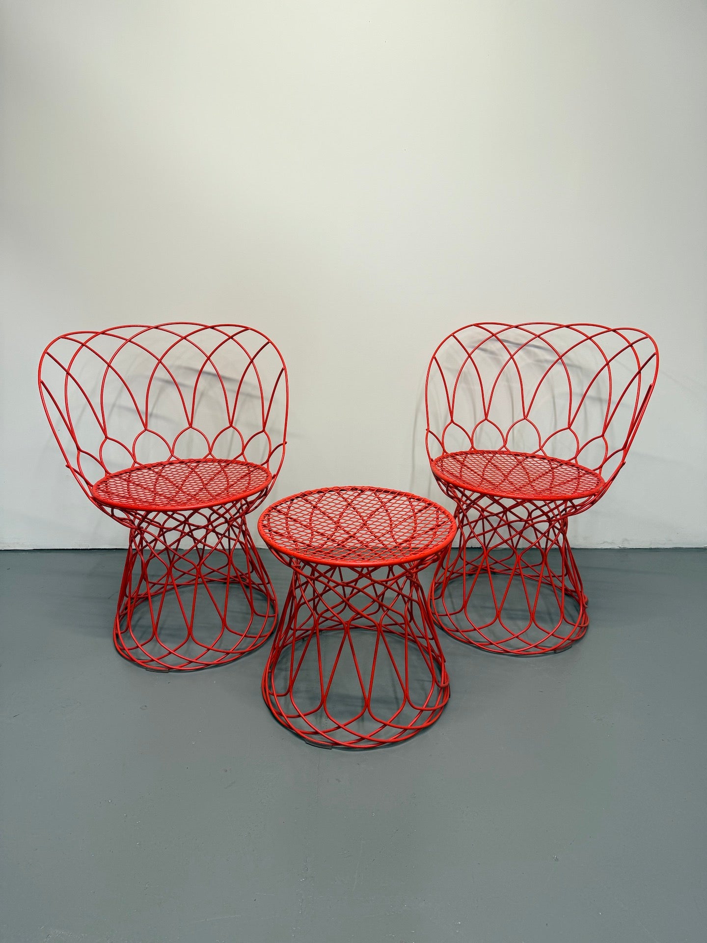 RARE Emu Re-Trouvé Chairs & Table by Patricia Urquiola – Red