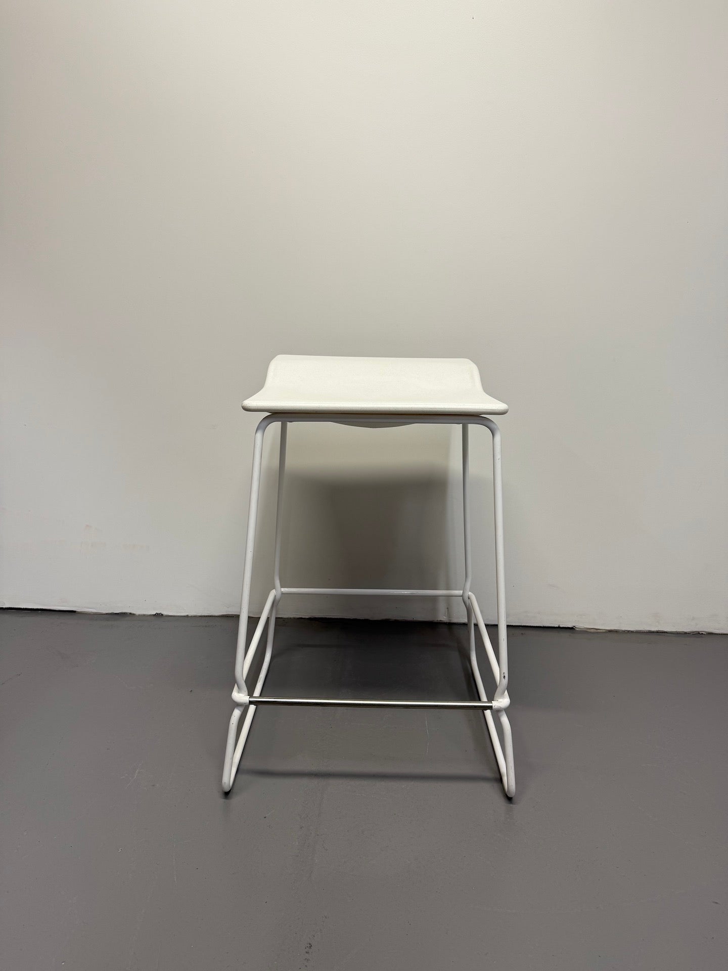 Viccarbe Last Minute by Patricia Urquiola - Medium Stool - White