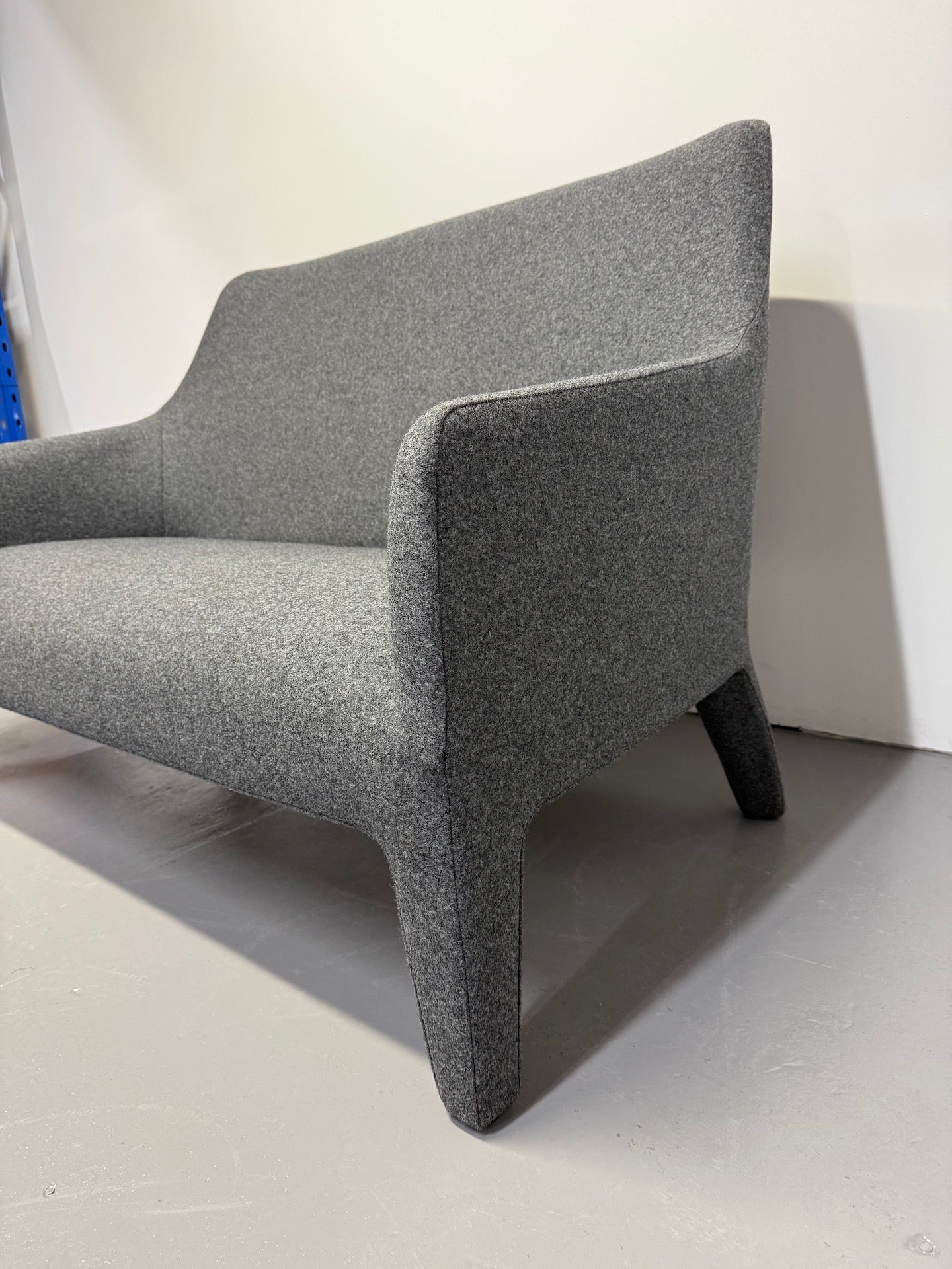 Jardan Kelly 2-Seater Sofa – Dark Grey Wool Blend