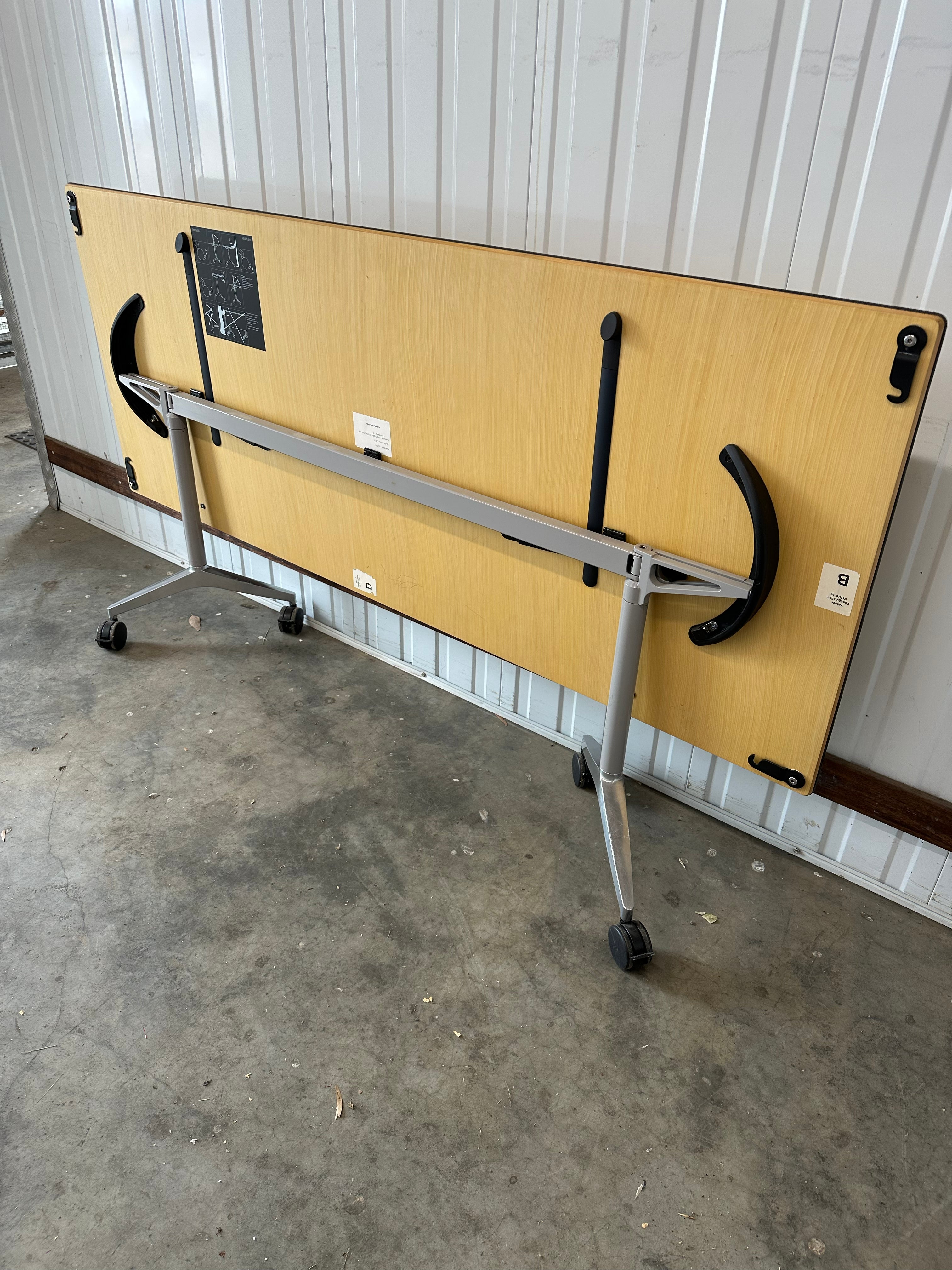 Wilkhahn 610 Flip table 1800mm x 800mm