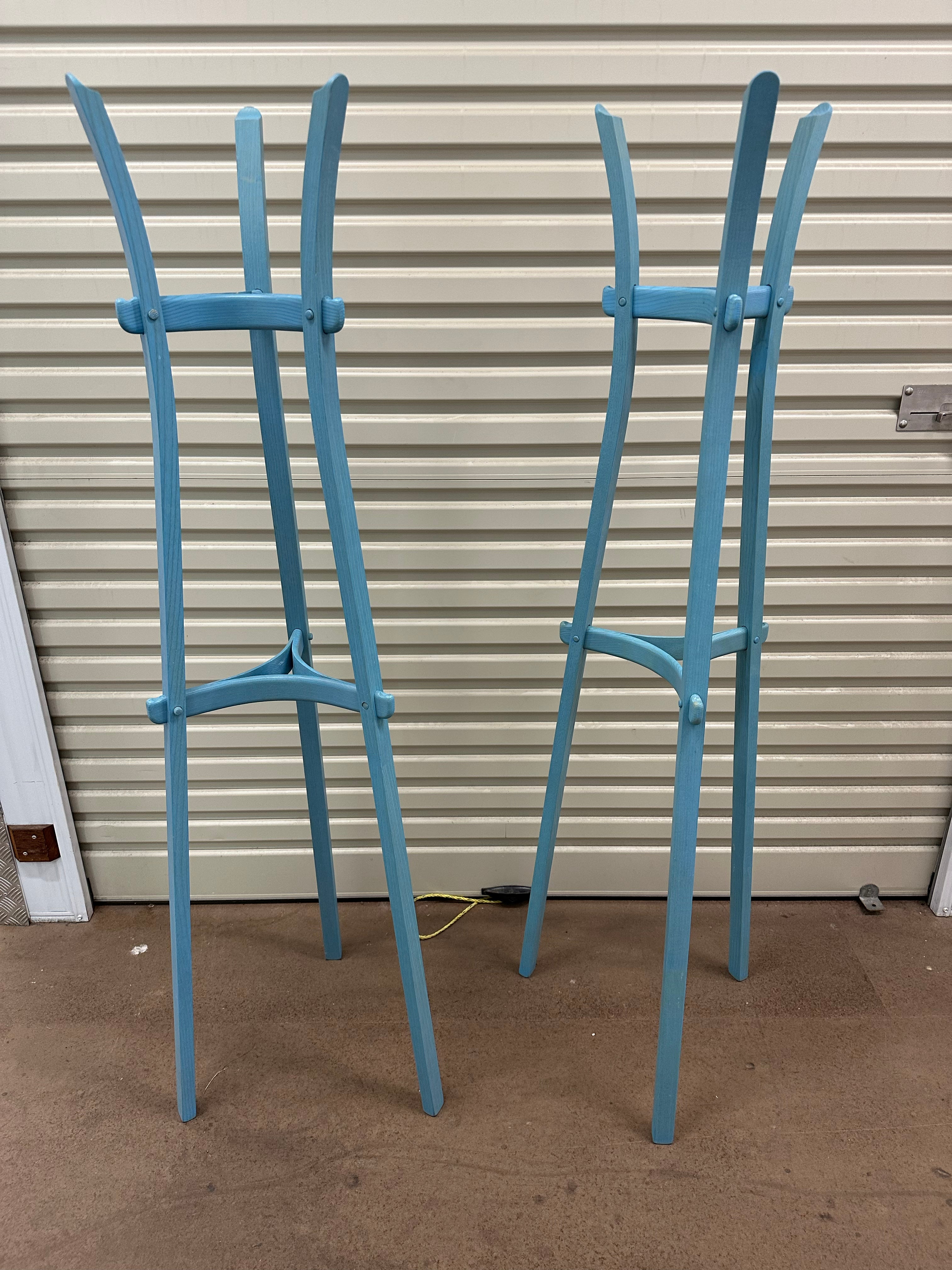 Leek coat stand by Mentsen - Baby Blue