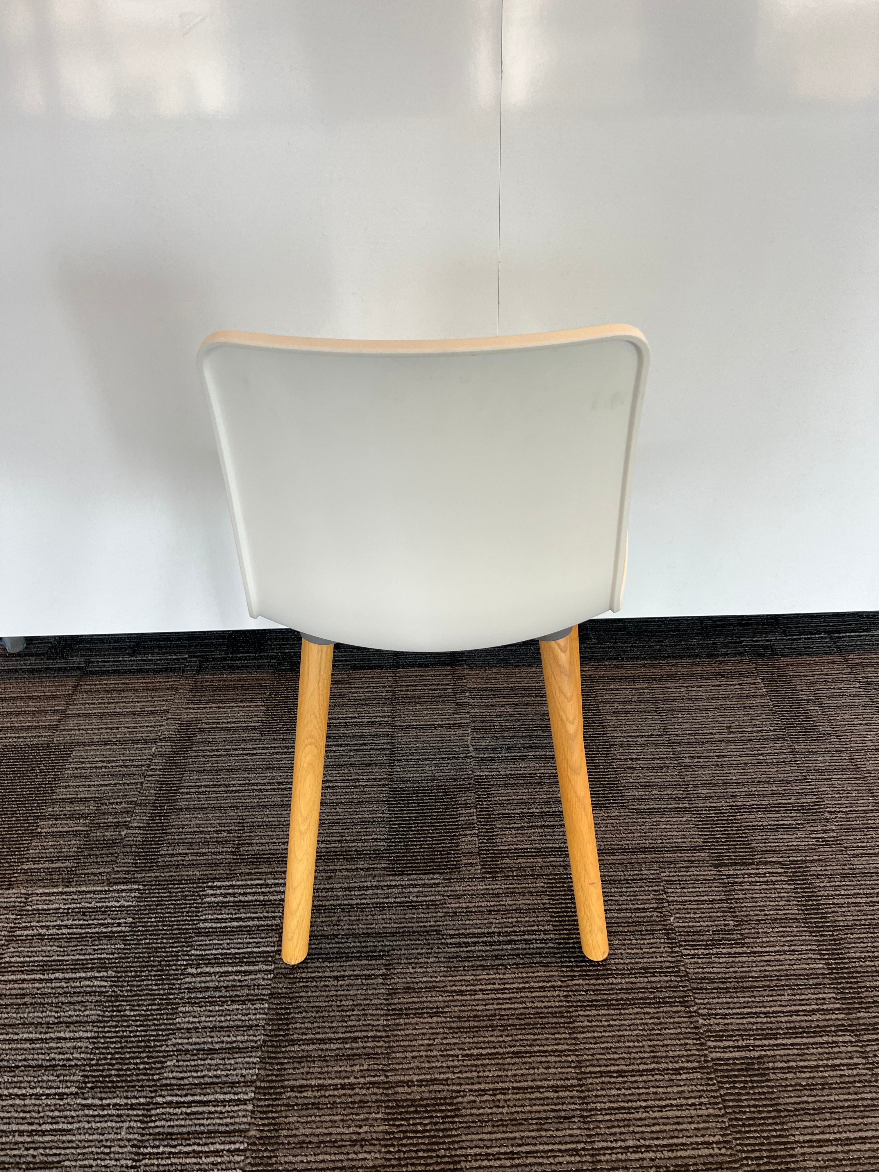 Vitra HAL Wood chair by Jasper Morrison - White