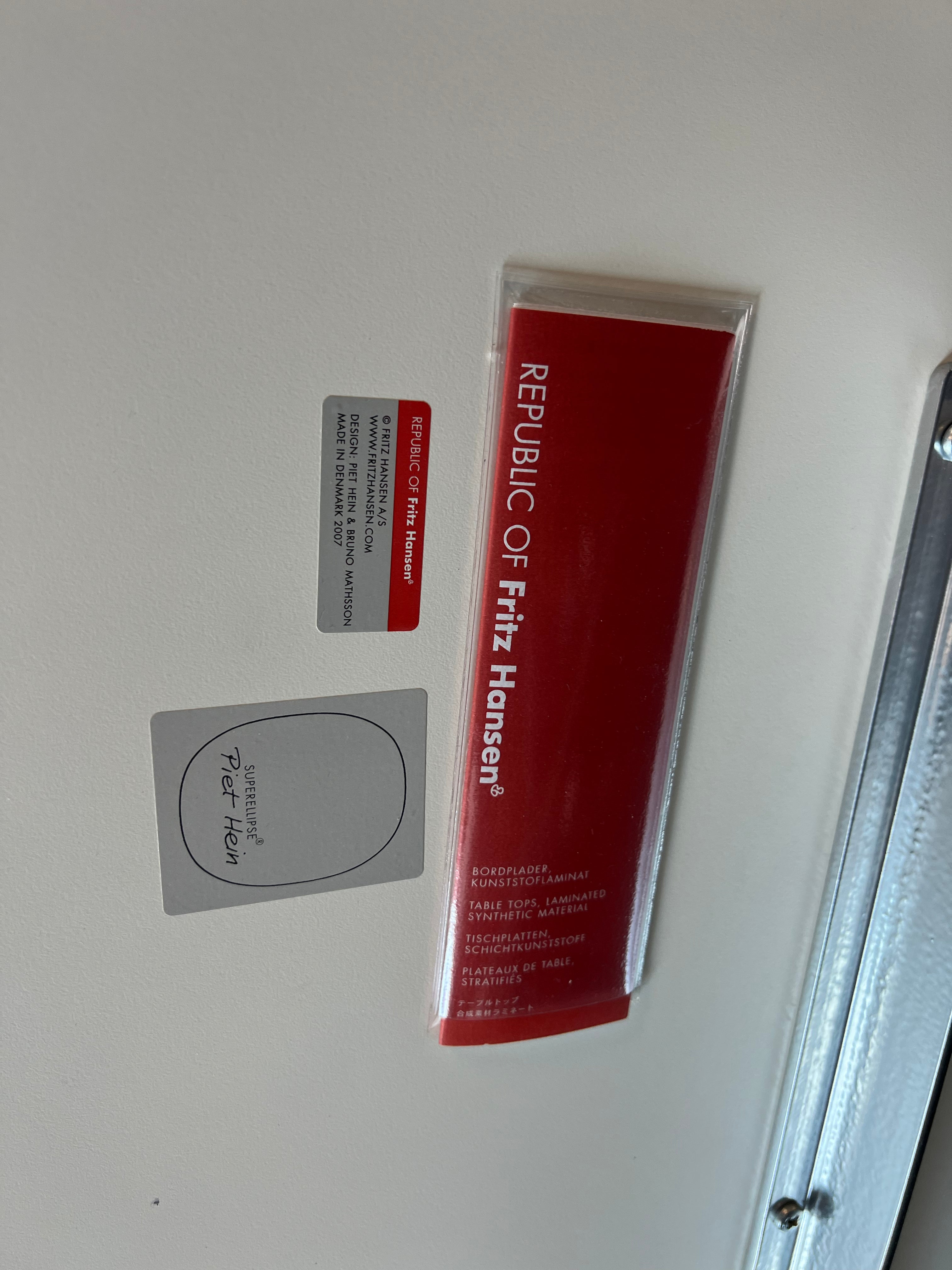 Fritz Hansen Super Circular A603 Dining Table