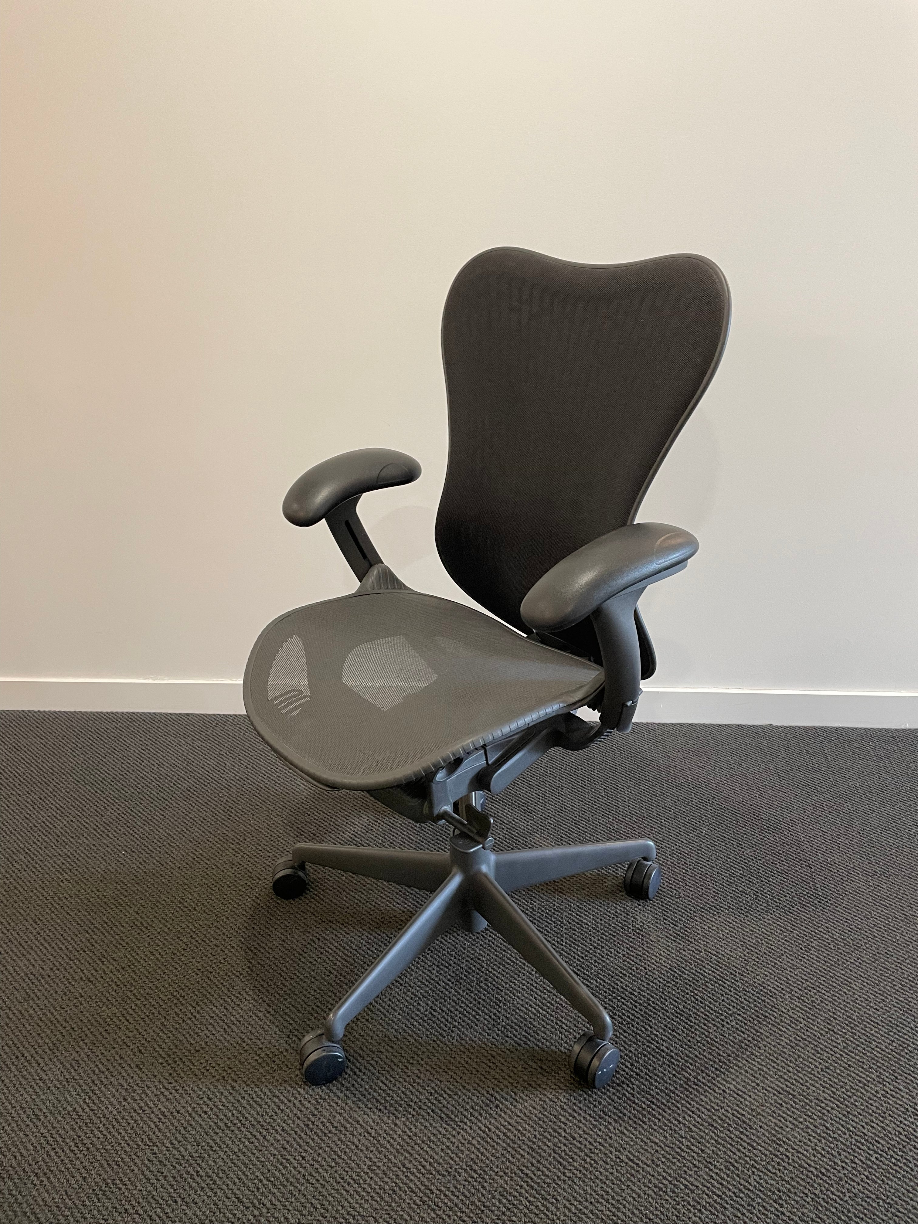 Herman Miller Mirra 2 with Armrest