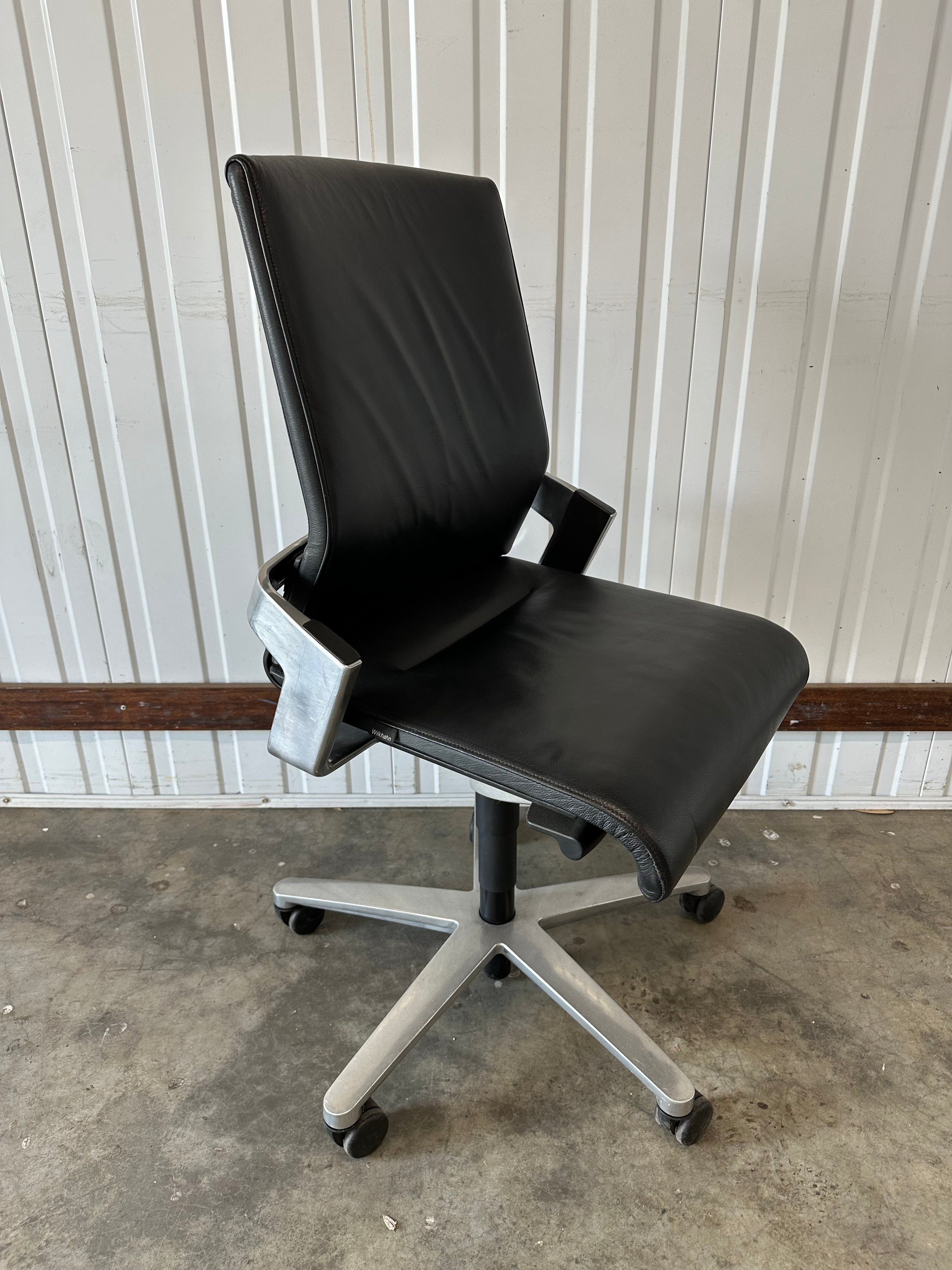 Wilkhahn Contemporary executive chair 170