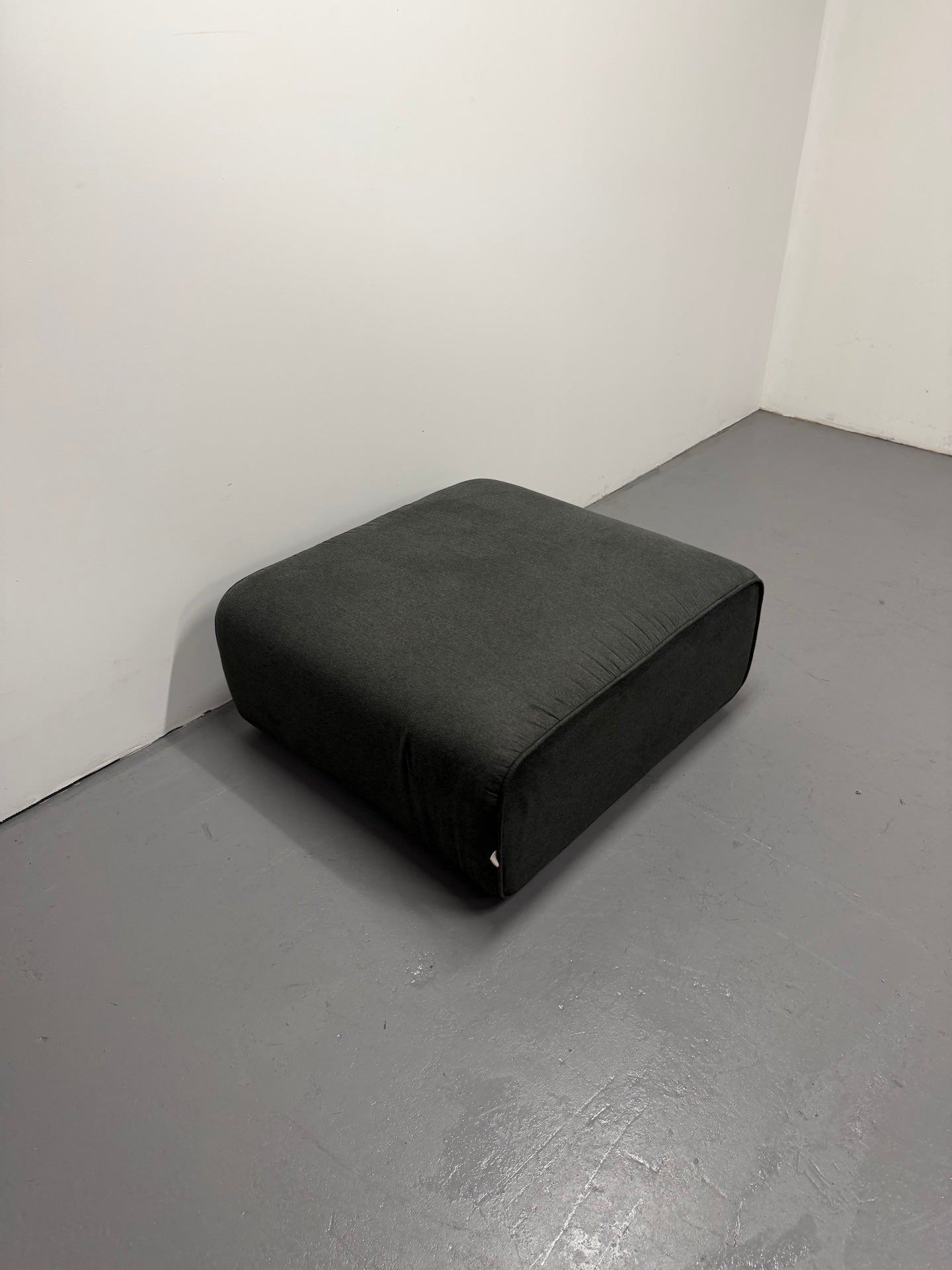 Jardan Ottoman - Grey