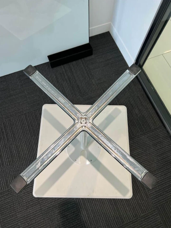 Wilkhahn Aline cafe table 230 range