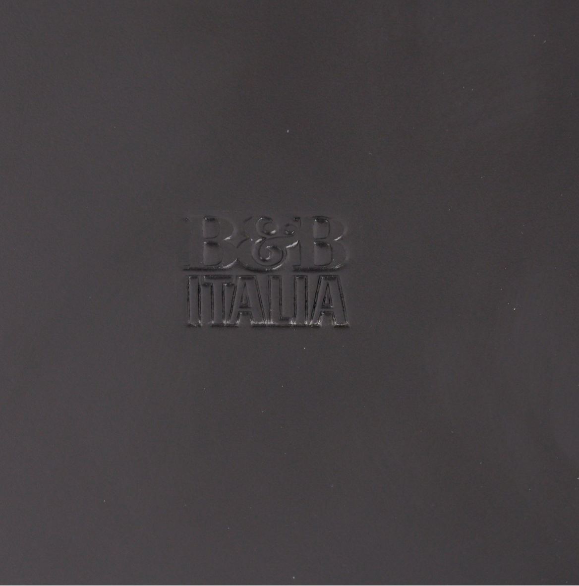 Mart Small Armchair – B&B Italia by Antonio Citterio