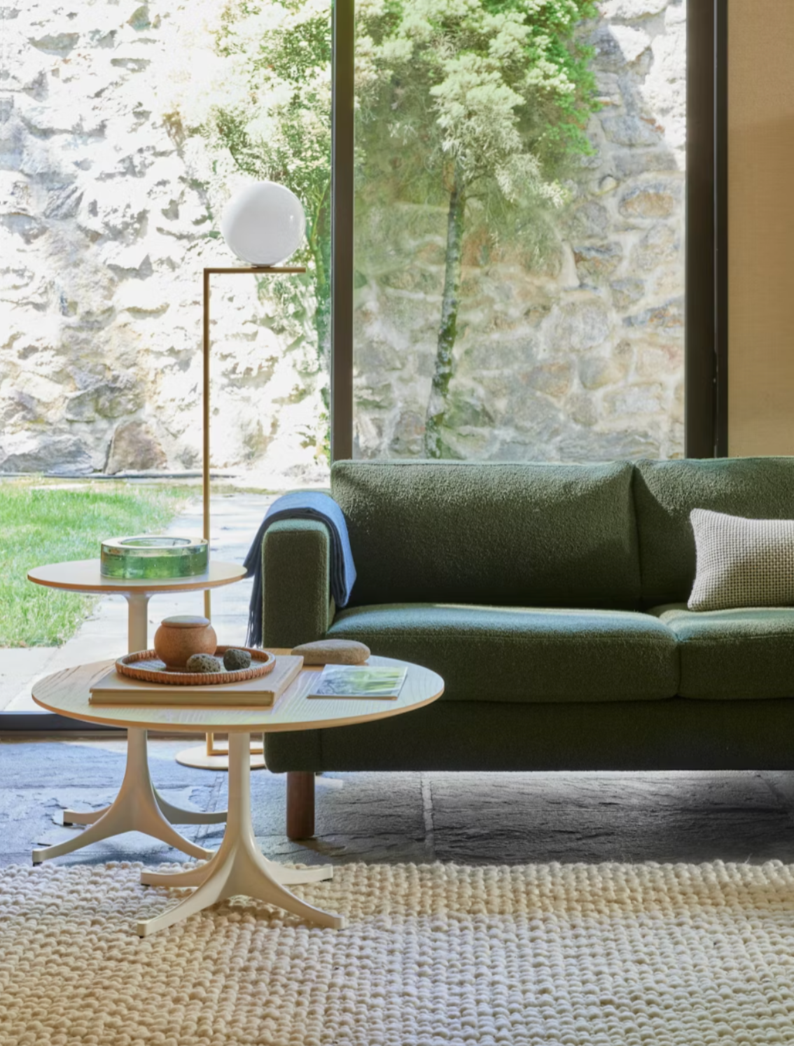 Original Herman Miller Nelson Pedestal Side Coffee Table – George Nelson