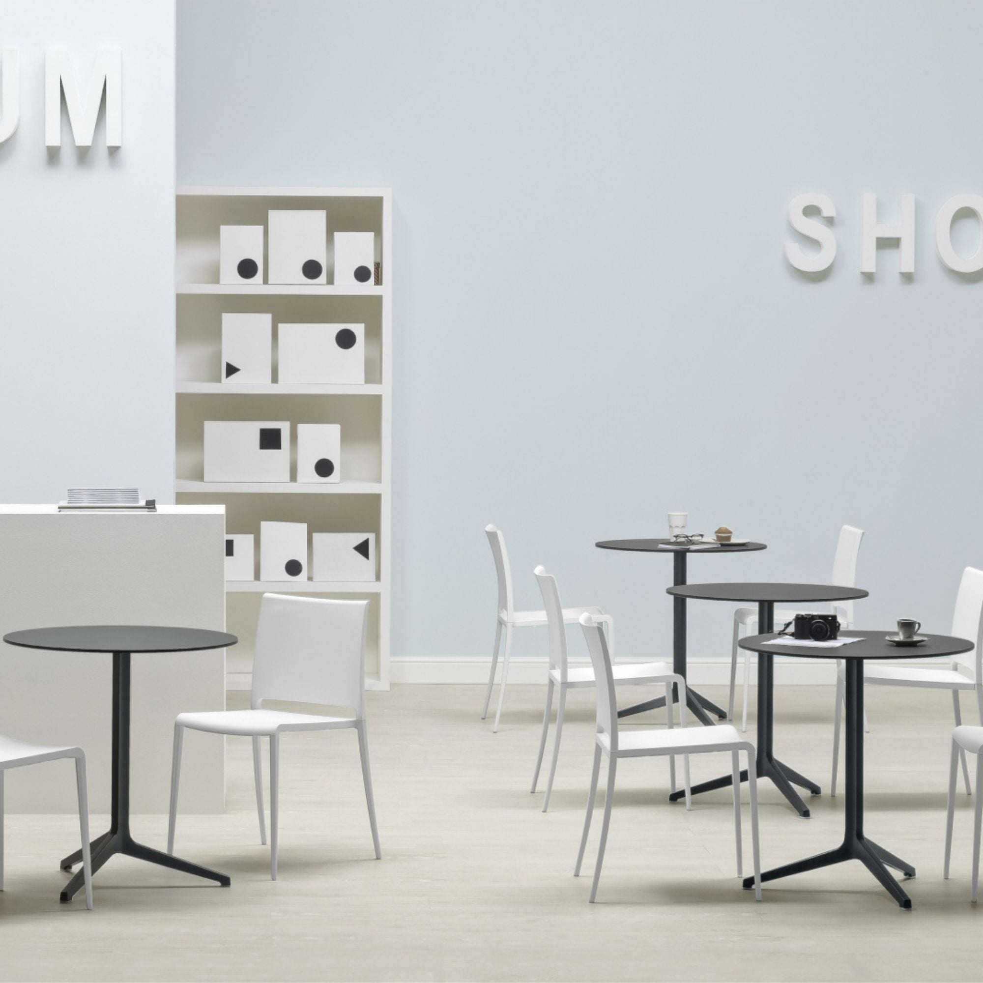 Pedrali Ypsilon 4790T Round Table – 600mm