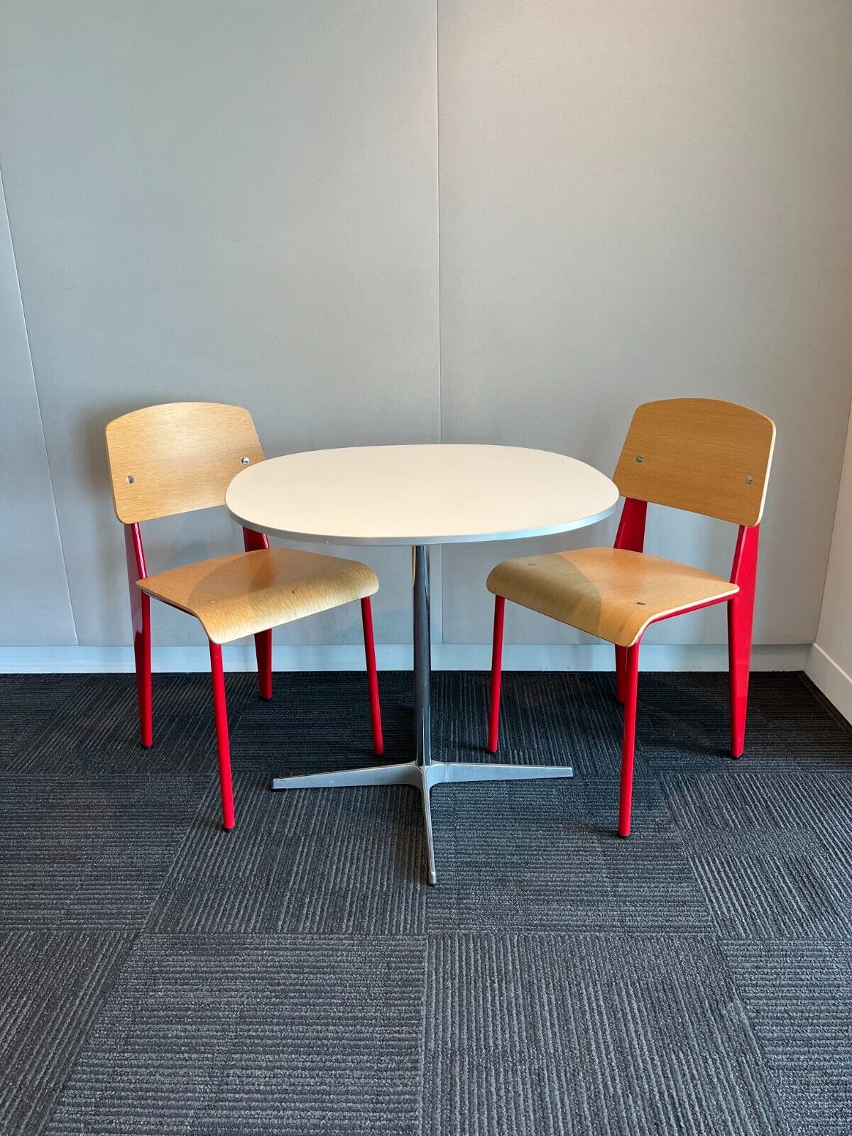 Jean Prouvé Standard Chair for Vitra – Natural Oak, Japanese Red