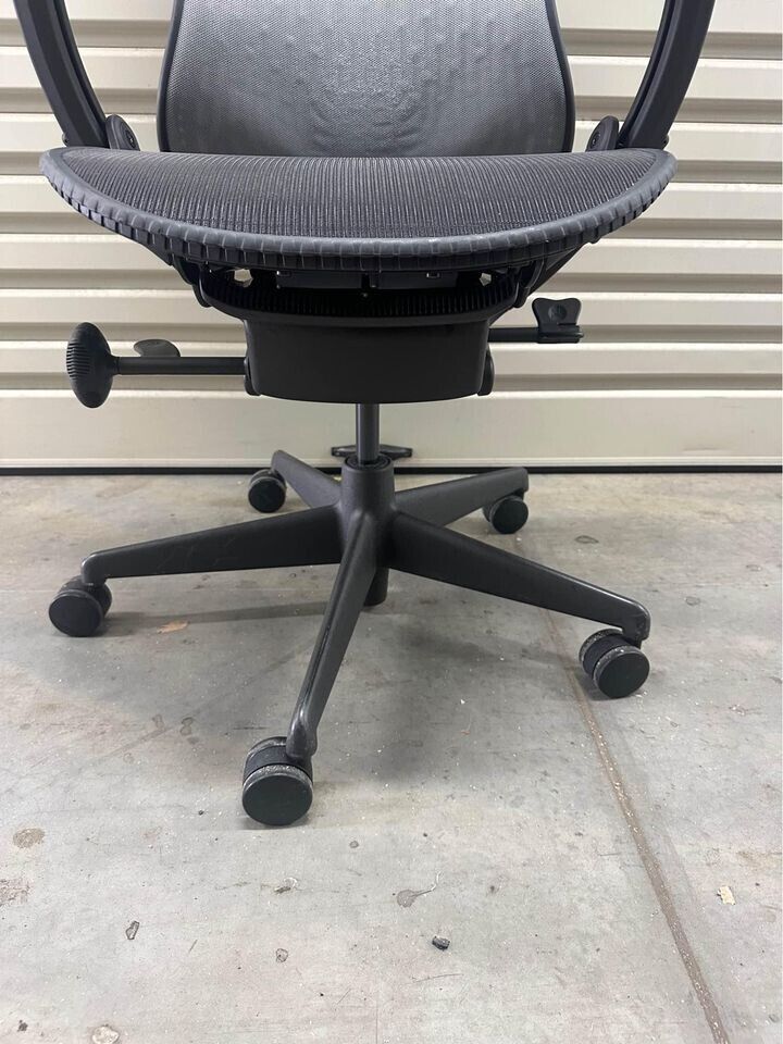 Herman Miller Mirra Office Chair with Armrest, Butterfly Back- Black/Grey