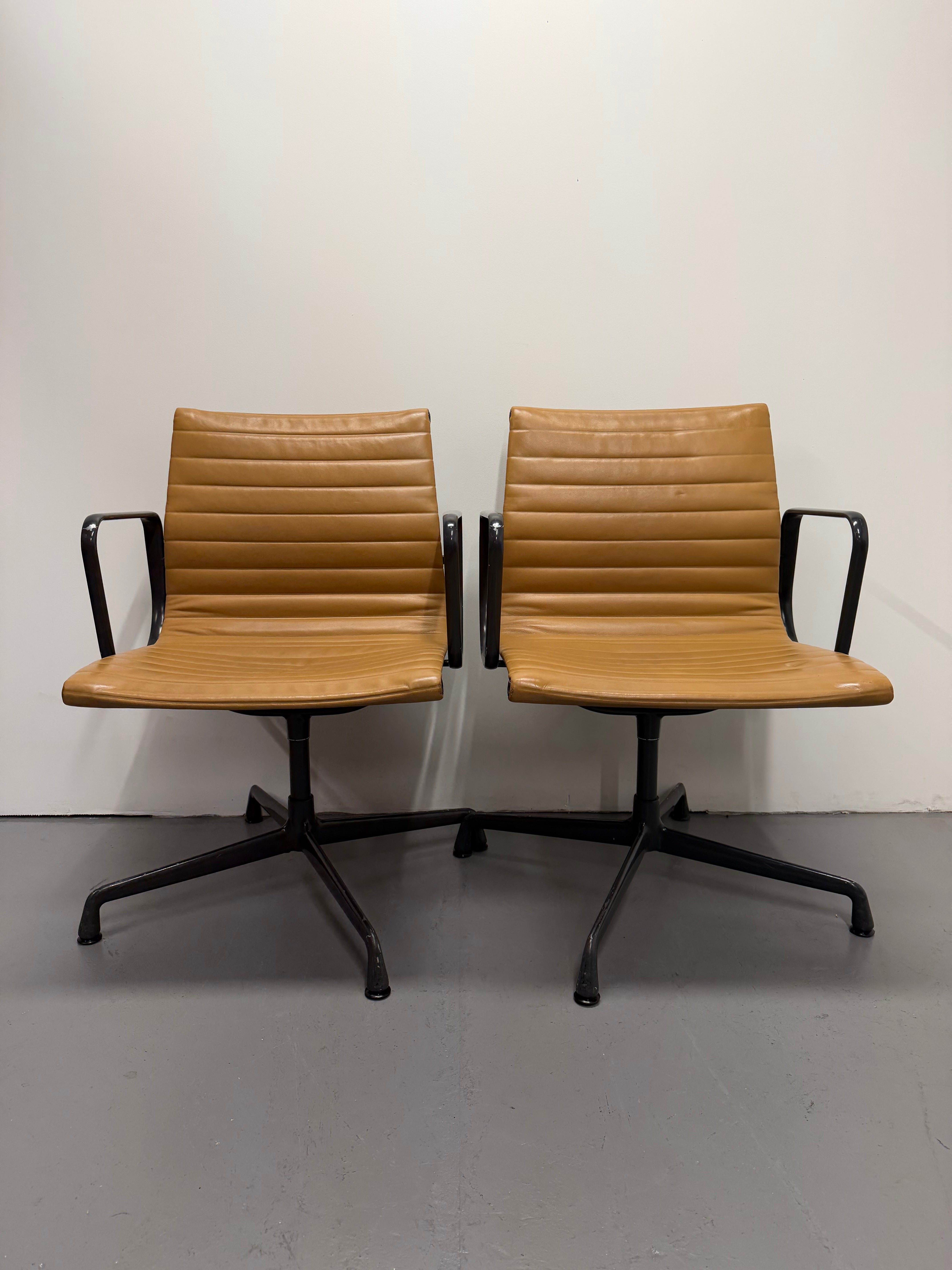 Eames Aluminium Group Low Back Chair - Tan Leather / Black Frame