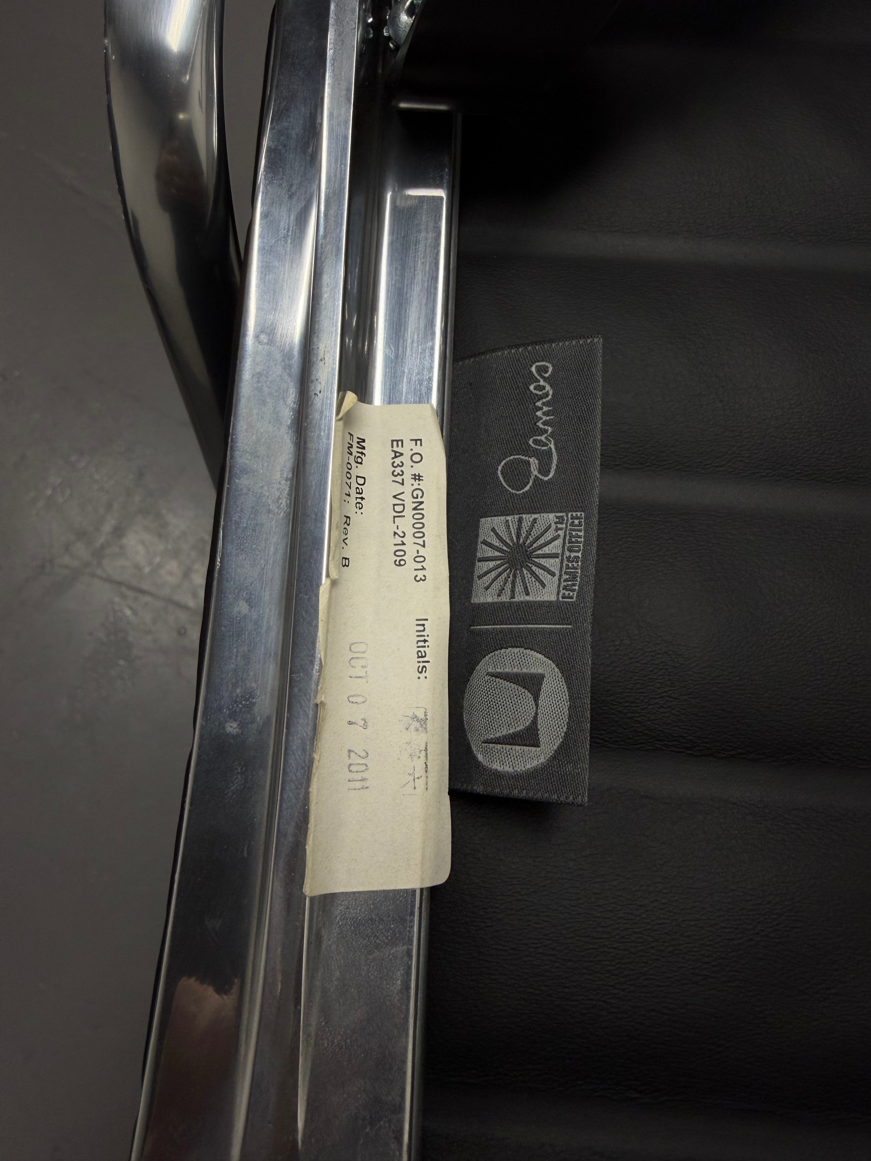Eames Aluminum Group Executive Chair – High Back | Black Leather