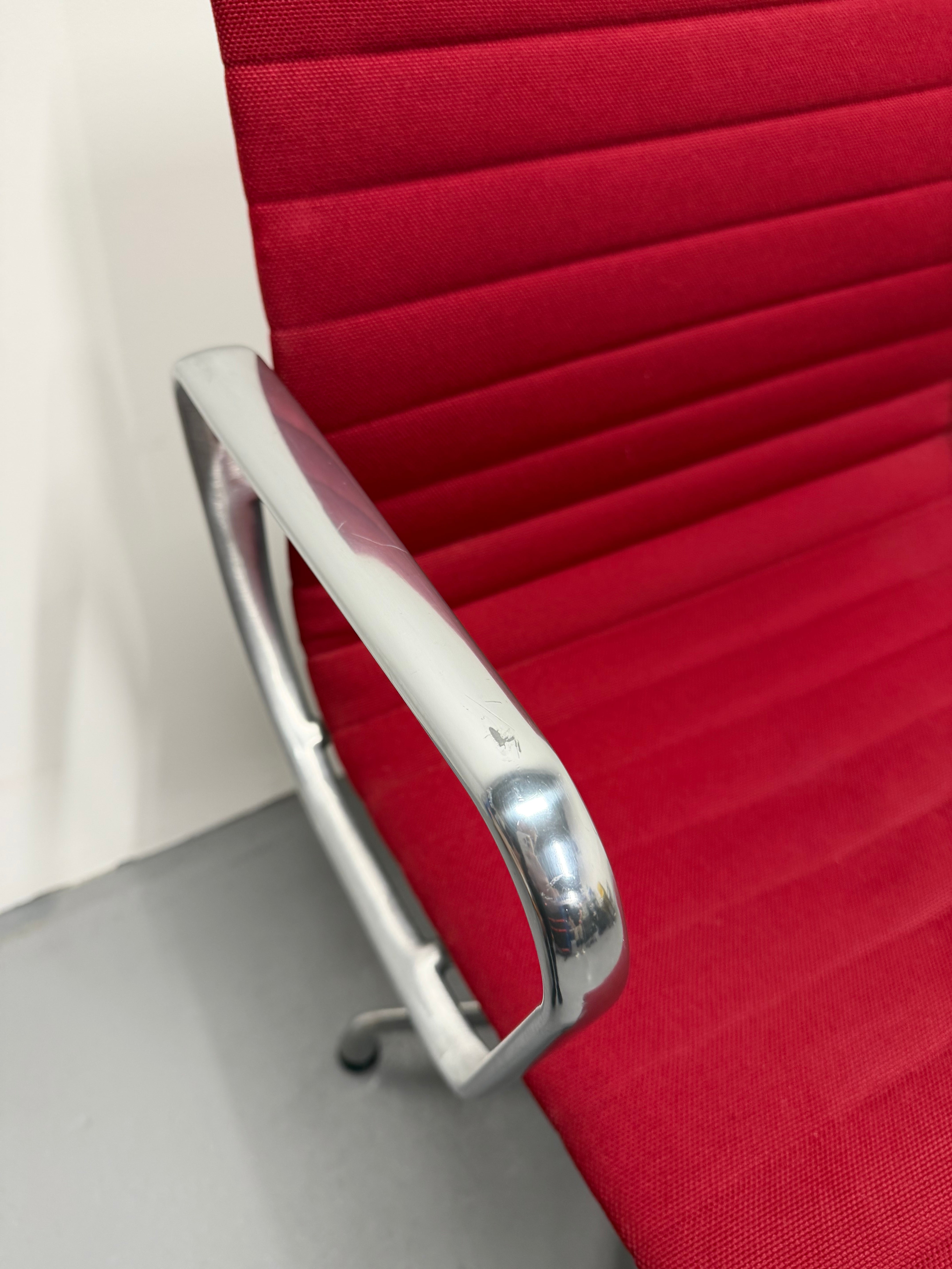 RARE Herman Miller Eames Aluminum Group Management Chair - 50th Anniversary Edition