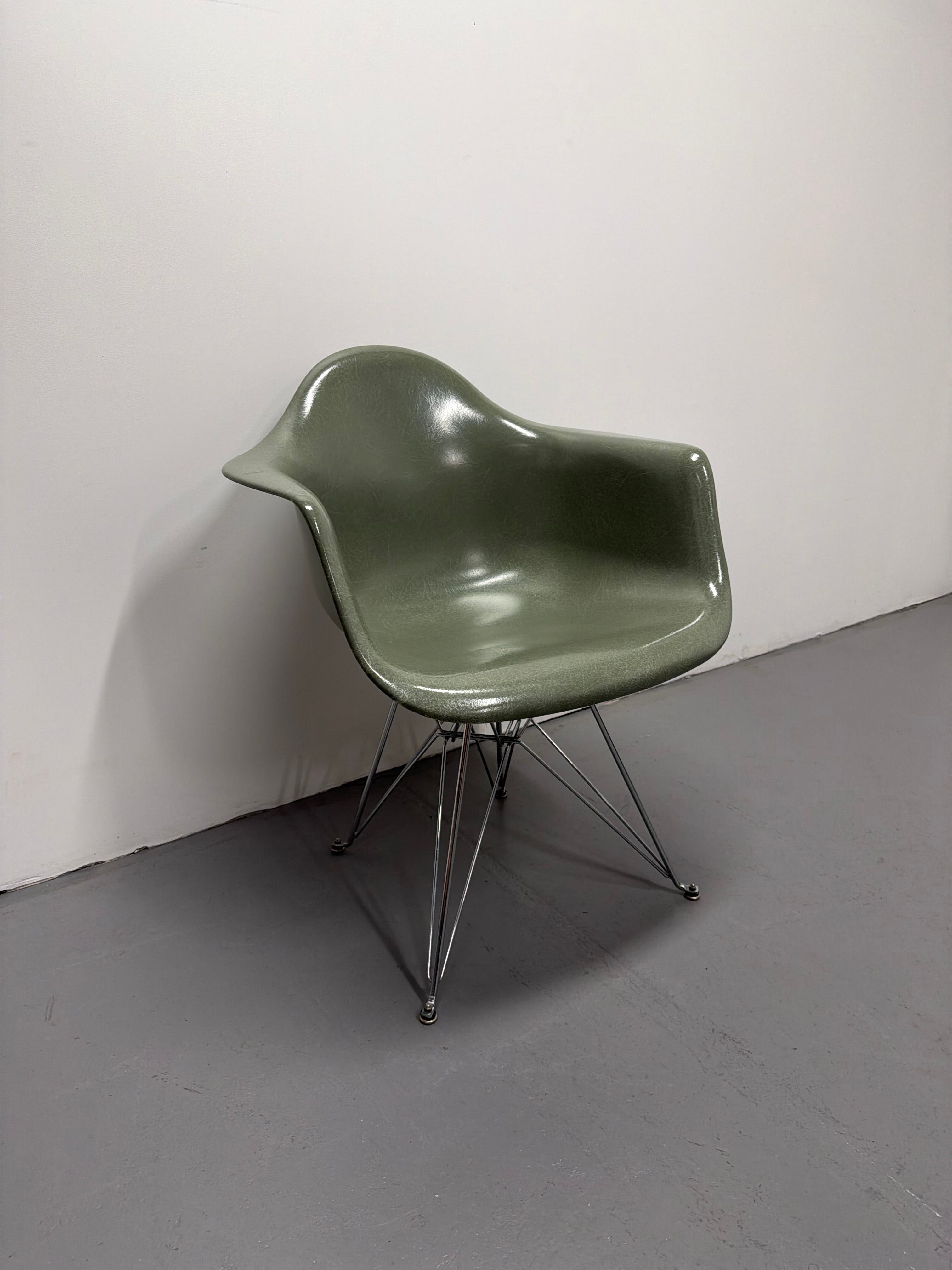 Modernica Fibreglass Arm Shell Chair Eames style | Sage Green