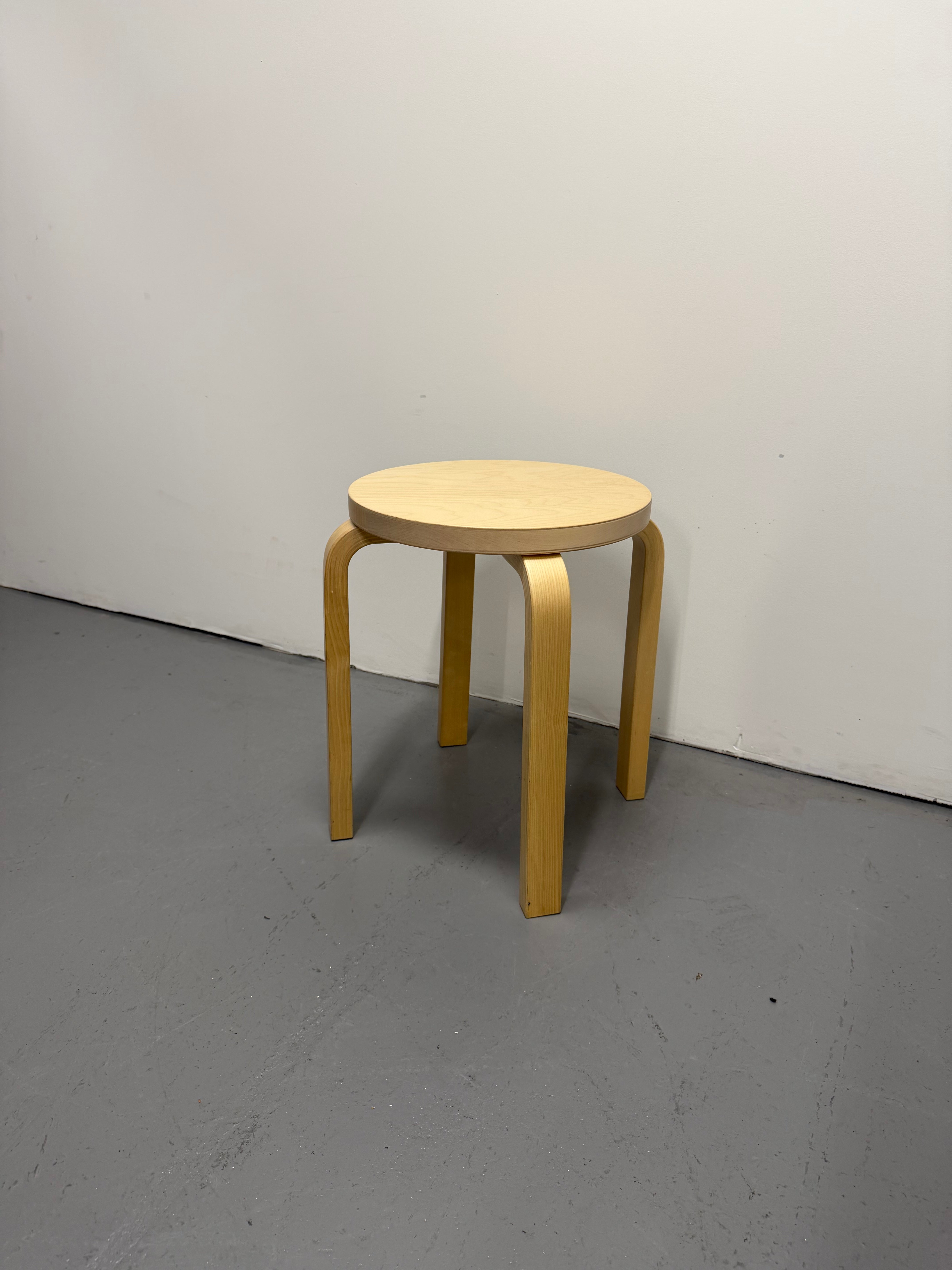Artek Stool 60 by Alvar Aalto – Natural Birch