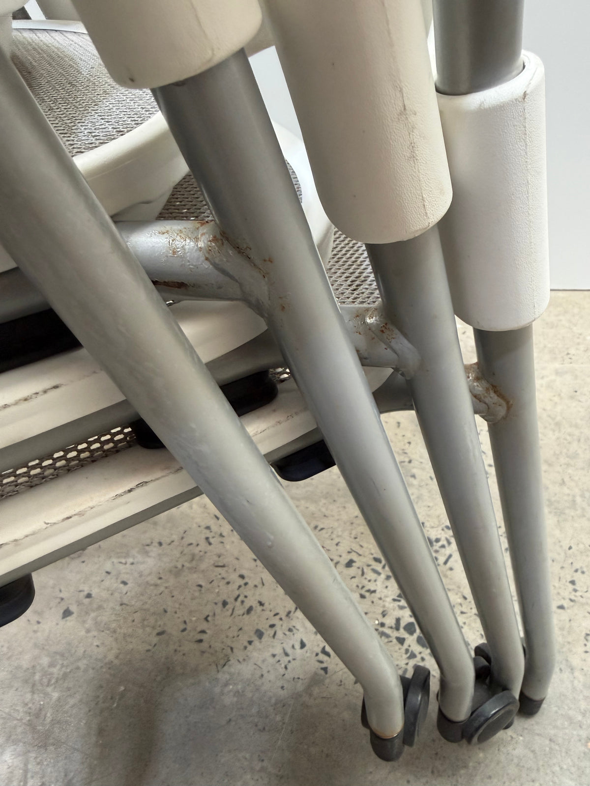 Herman Miller Caper Stacking Chair – White, FLEXNET Seat, Arms & Castors – view 12 – pre-owned
