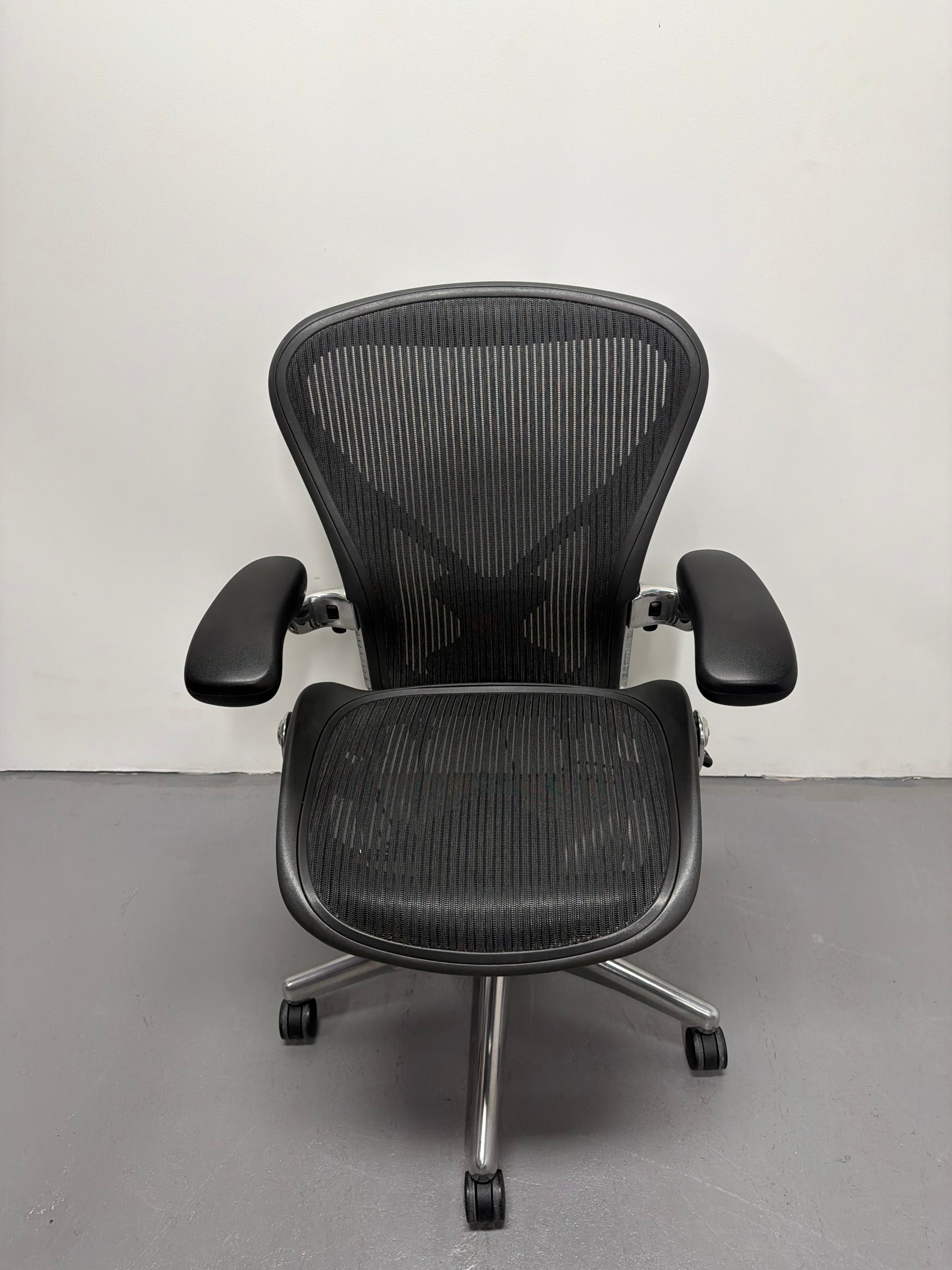 Herman Miller Aeron Chair with arms - Size B - Custom Chrome Base