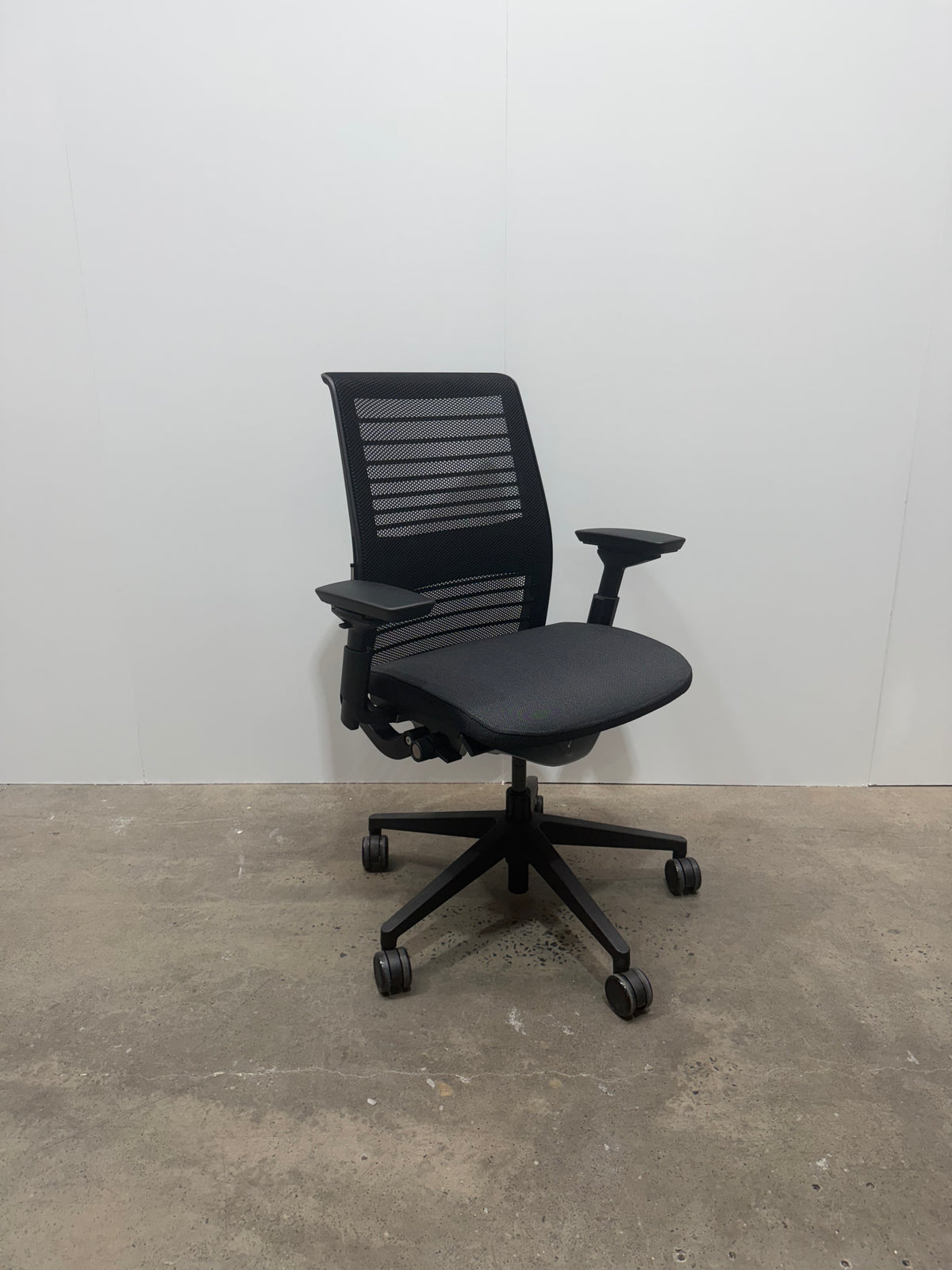 Steelcase Think V2 Task Chair – Black/Grey Seat, with Arms, Ex-Showroom – view 3 – pre-owned