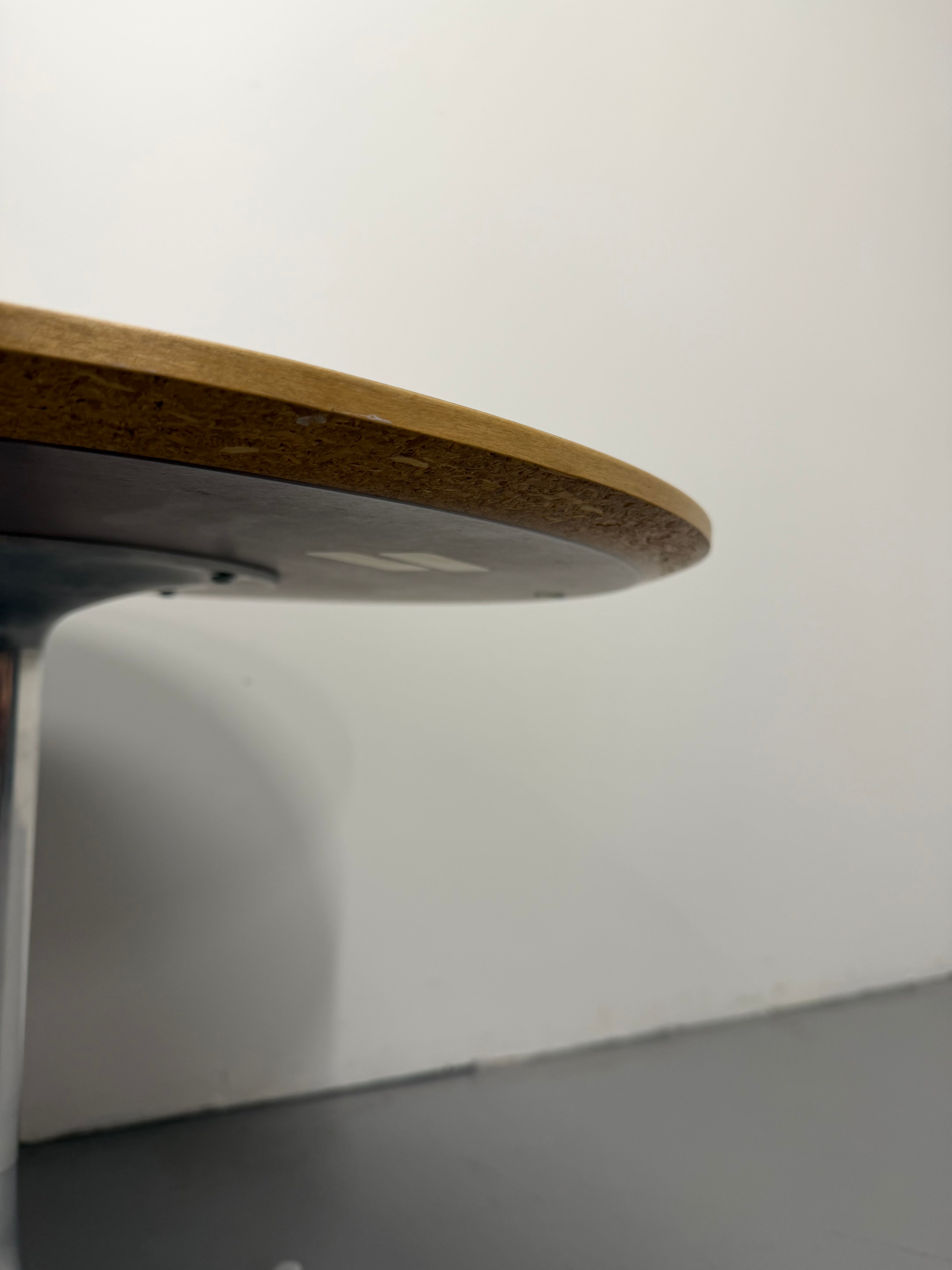 Original Herman Miller Nelson Pedestal Side Coffee Table – George Nelson