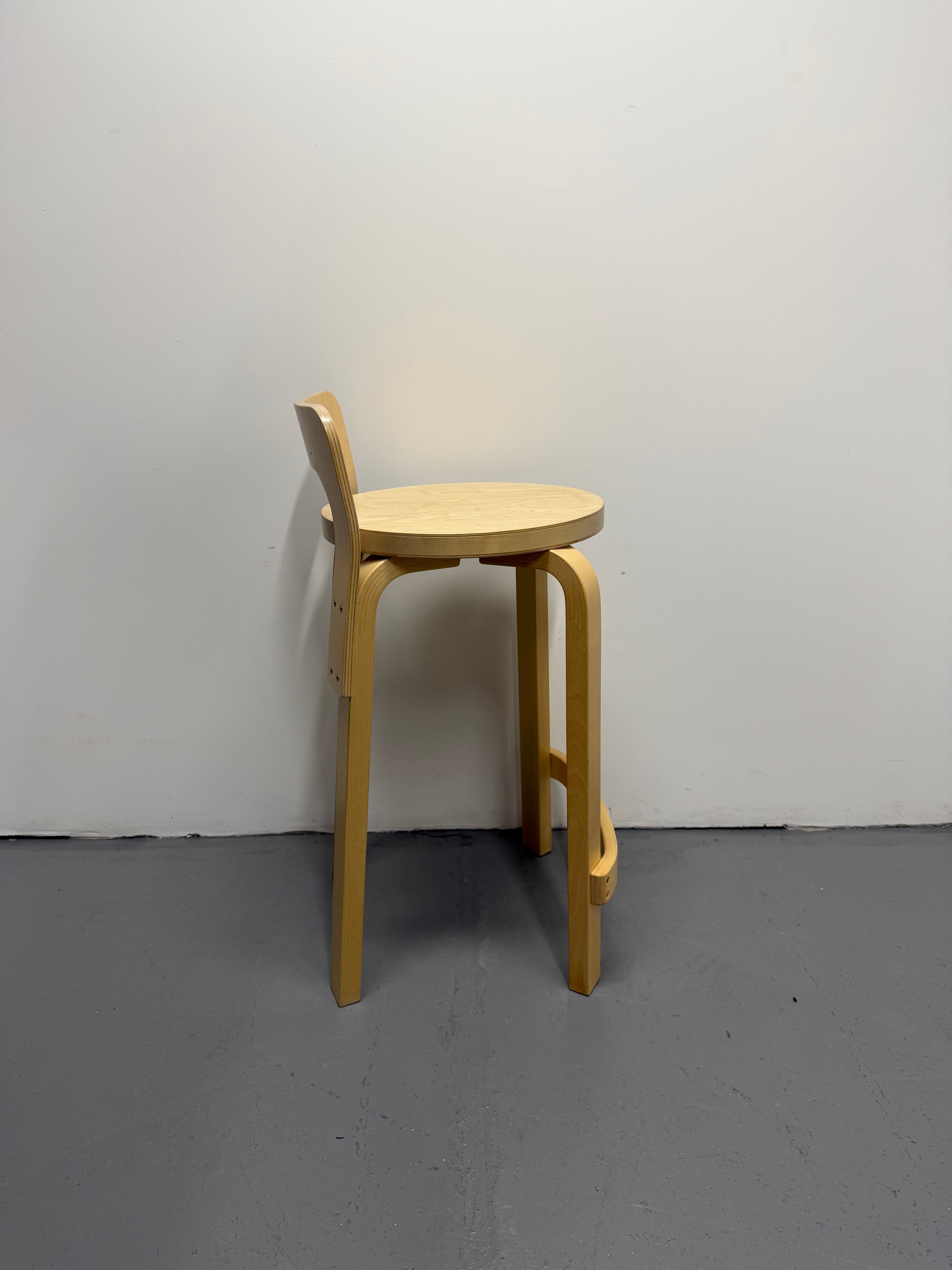 Artek Low Bar Stool K65 by Alvar Aalto – Natural Birch