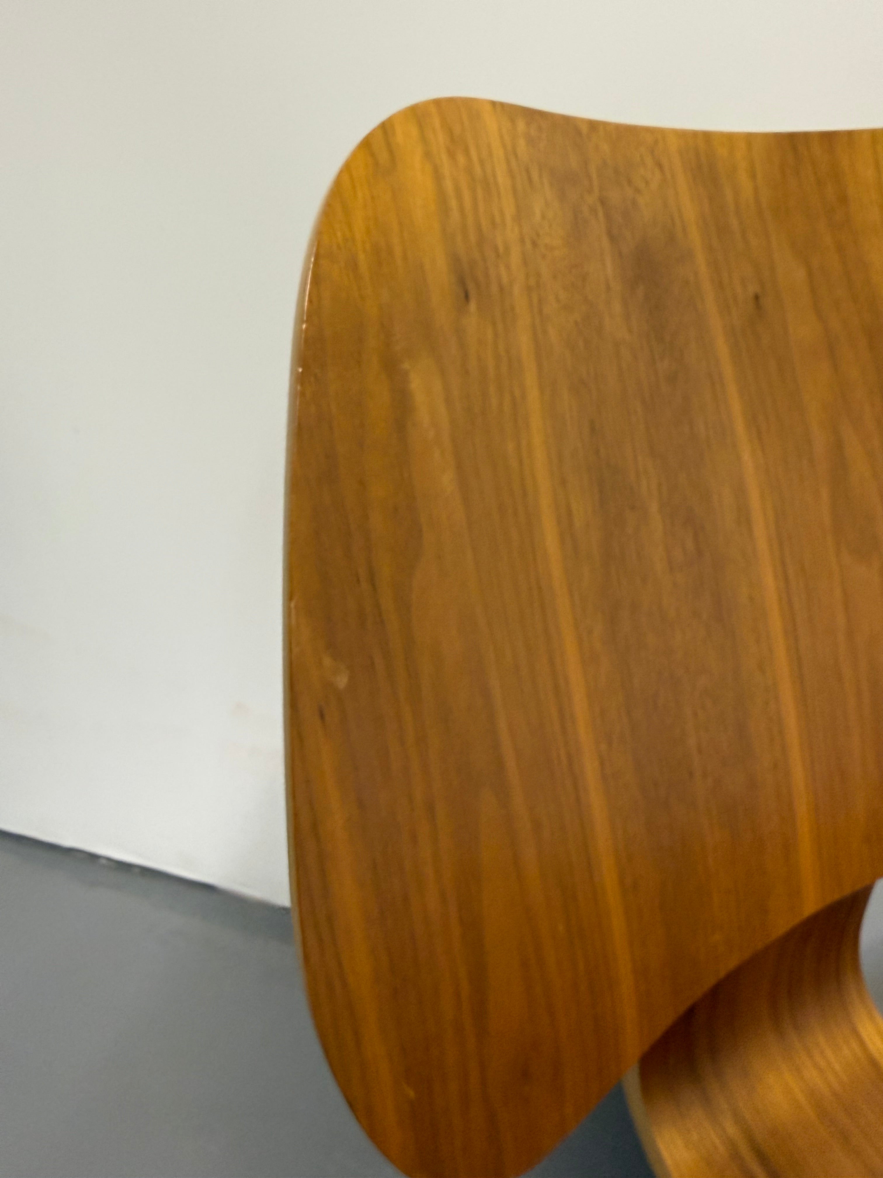 Eames LCW Lounge Chair – Molded Plywood Classic in Walnut Finish