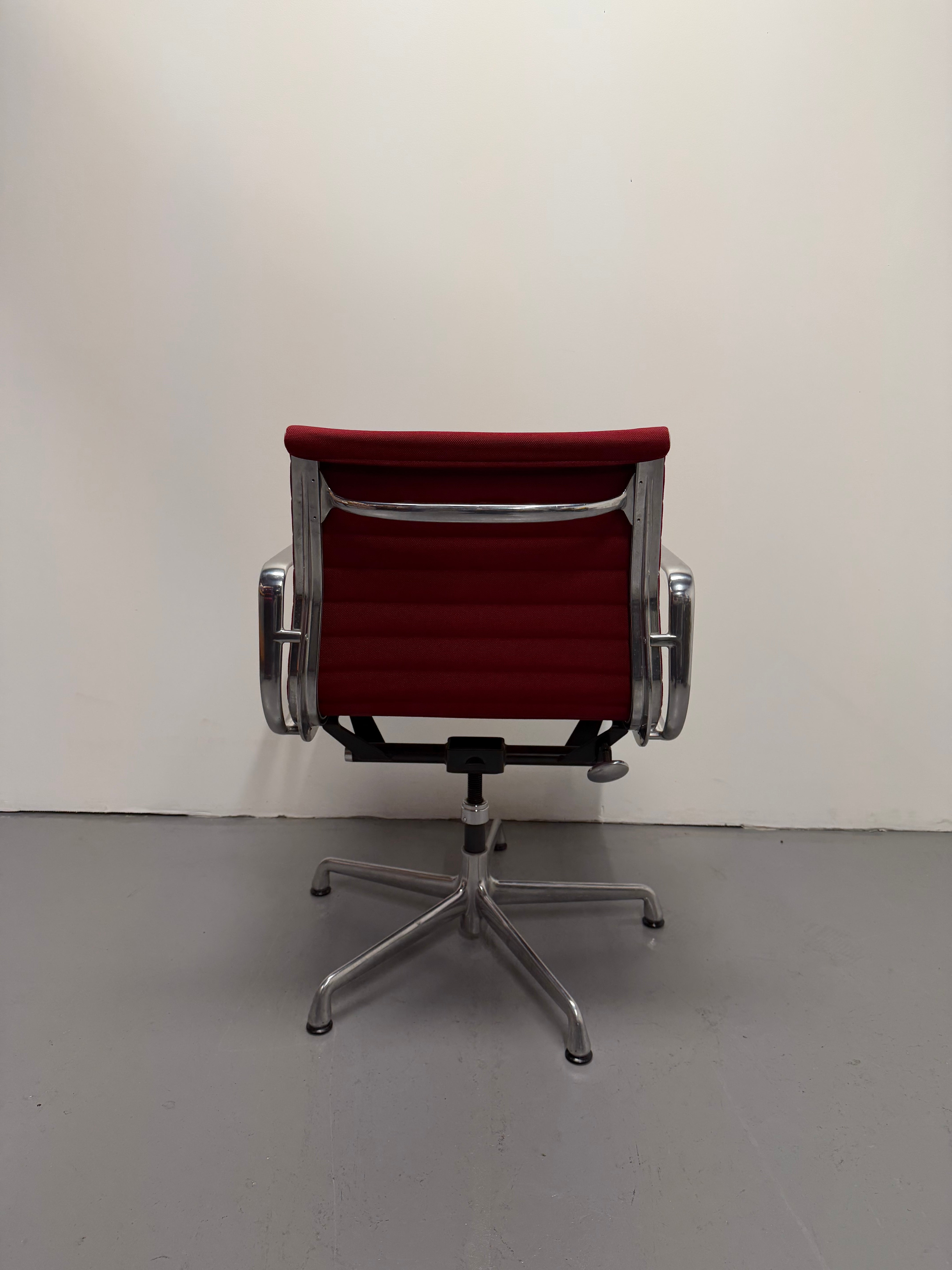 RARE Herman Miller Eames Aluminum Group Management Chair - 50th Anniversary Edition