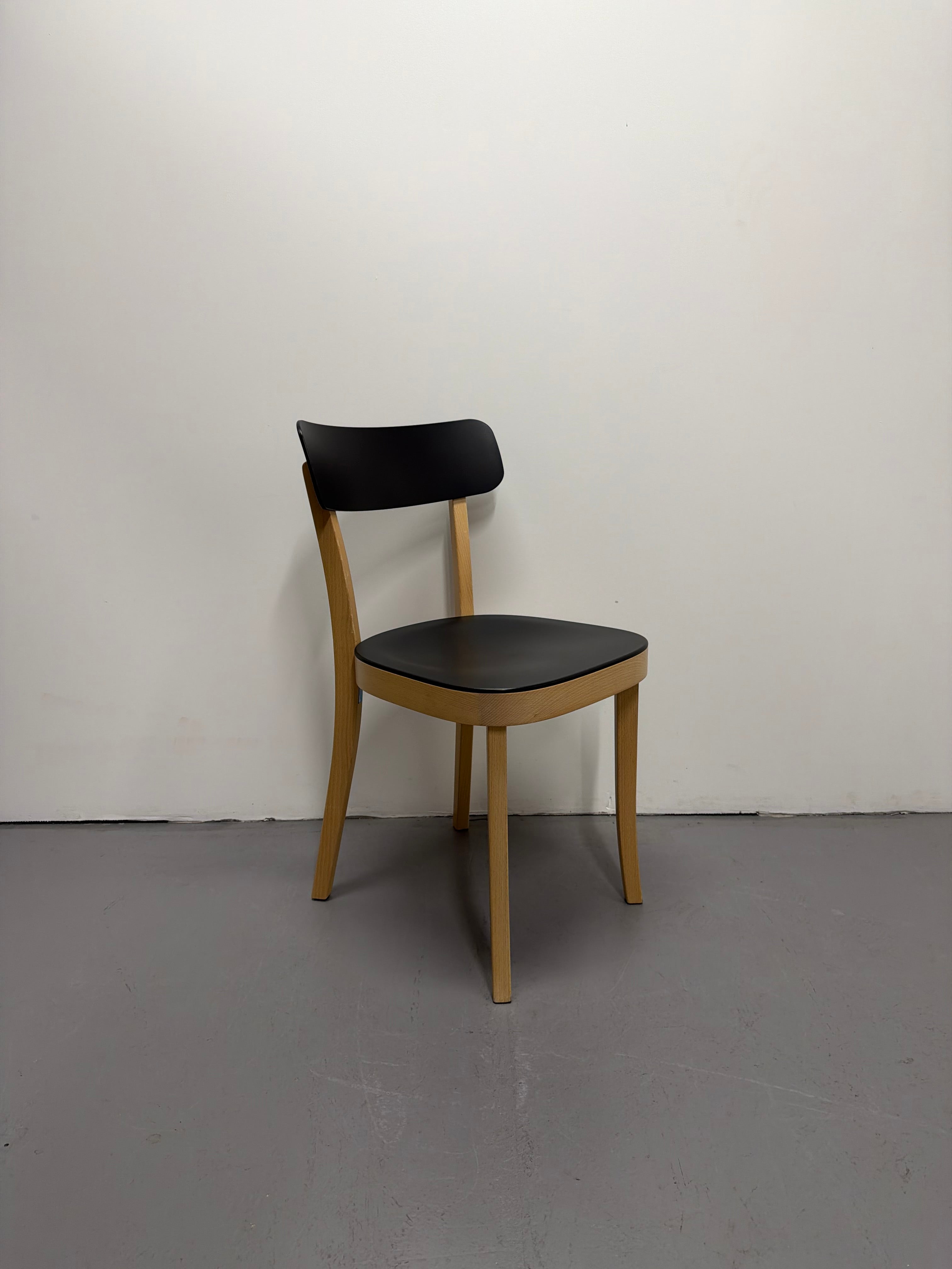 Vitra Basel Chair by Jasper Morrison – Black & Natural Wood