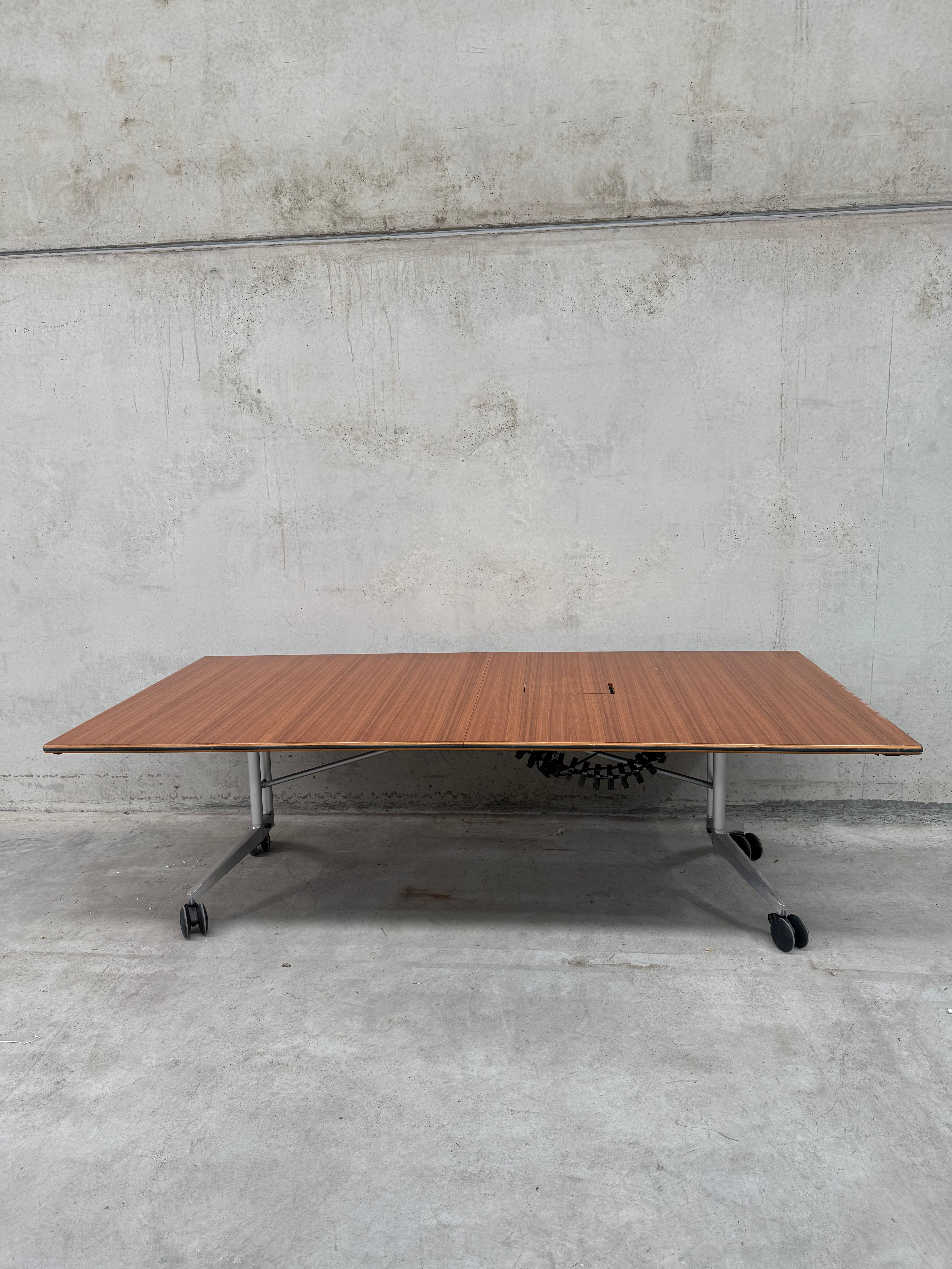 Wilkhahn Confair Conference / Meeting Table – Brown (2400 × 1200)
