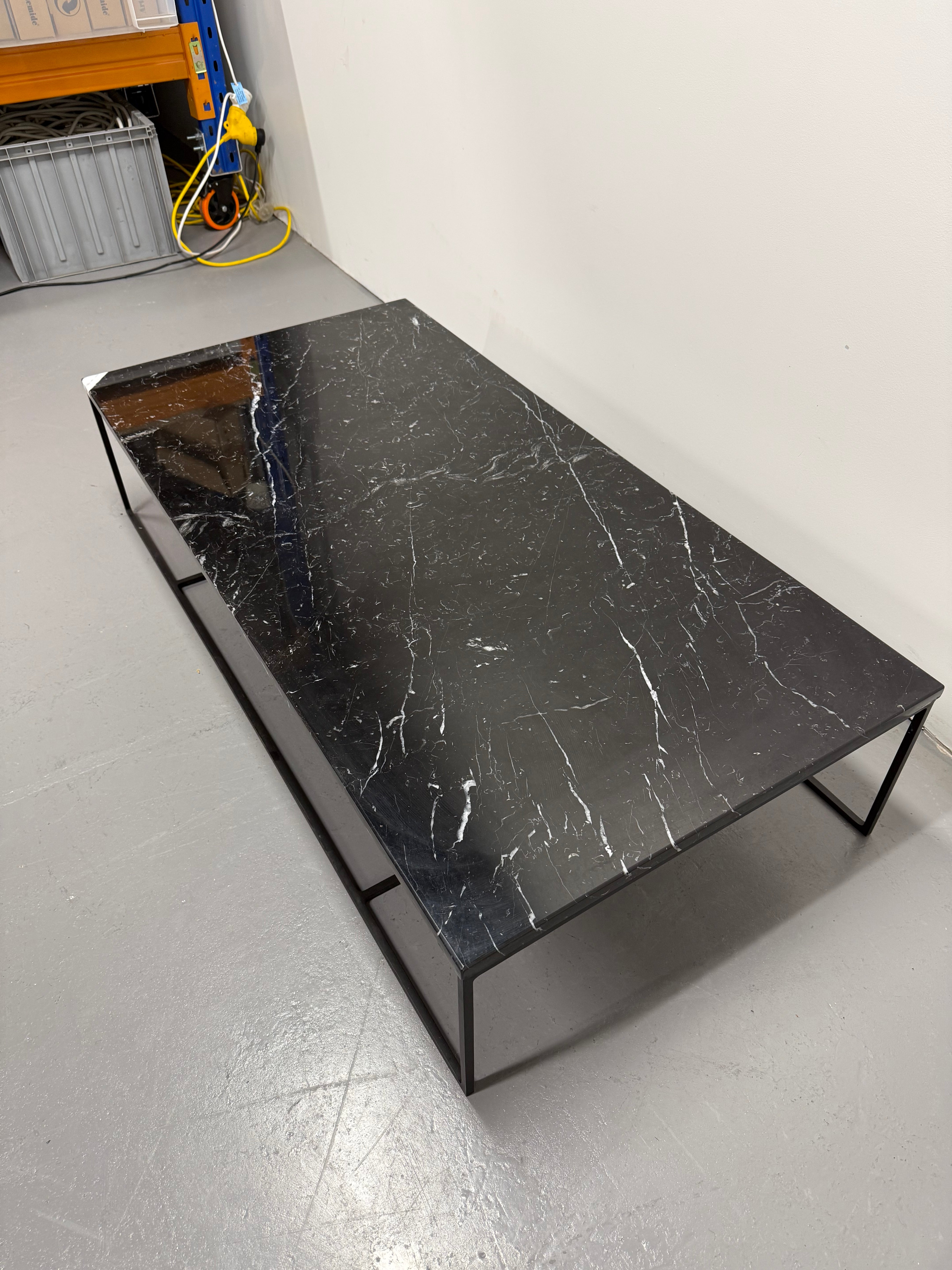 Minotti Calder Coffee Table – Marble Top / Metal Base